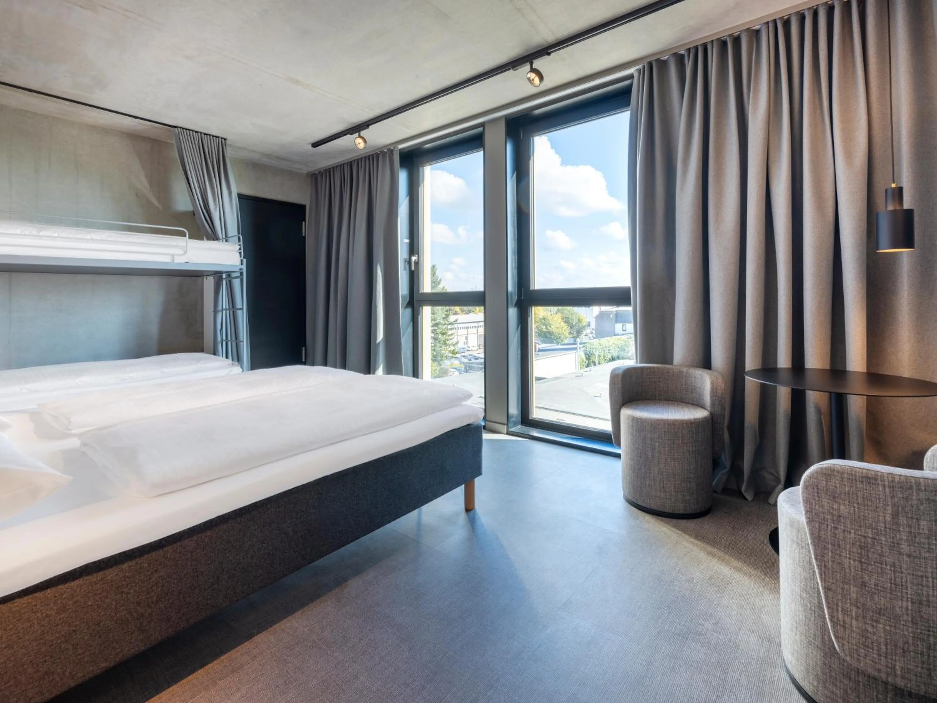 Photo of the whole room, Bed in Zleep Hotel Hamburg Volkspark