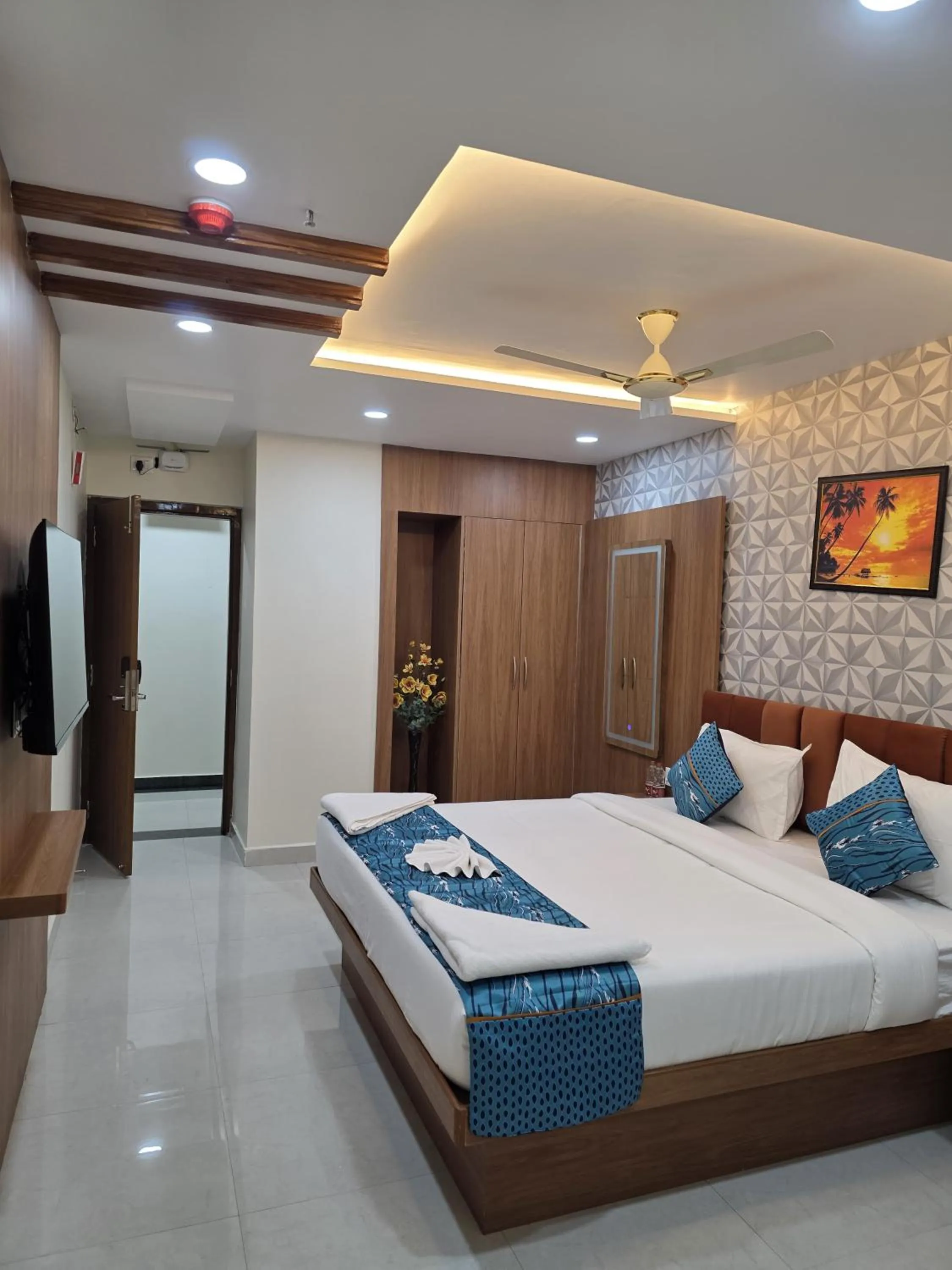 Bedroom, Bed in Hotel Deccan Park