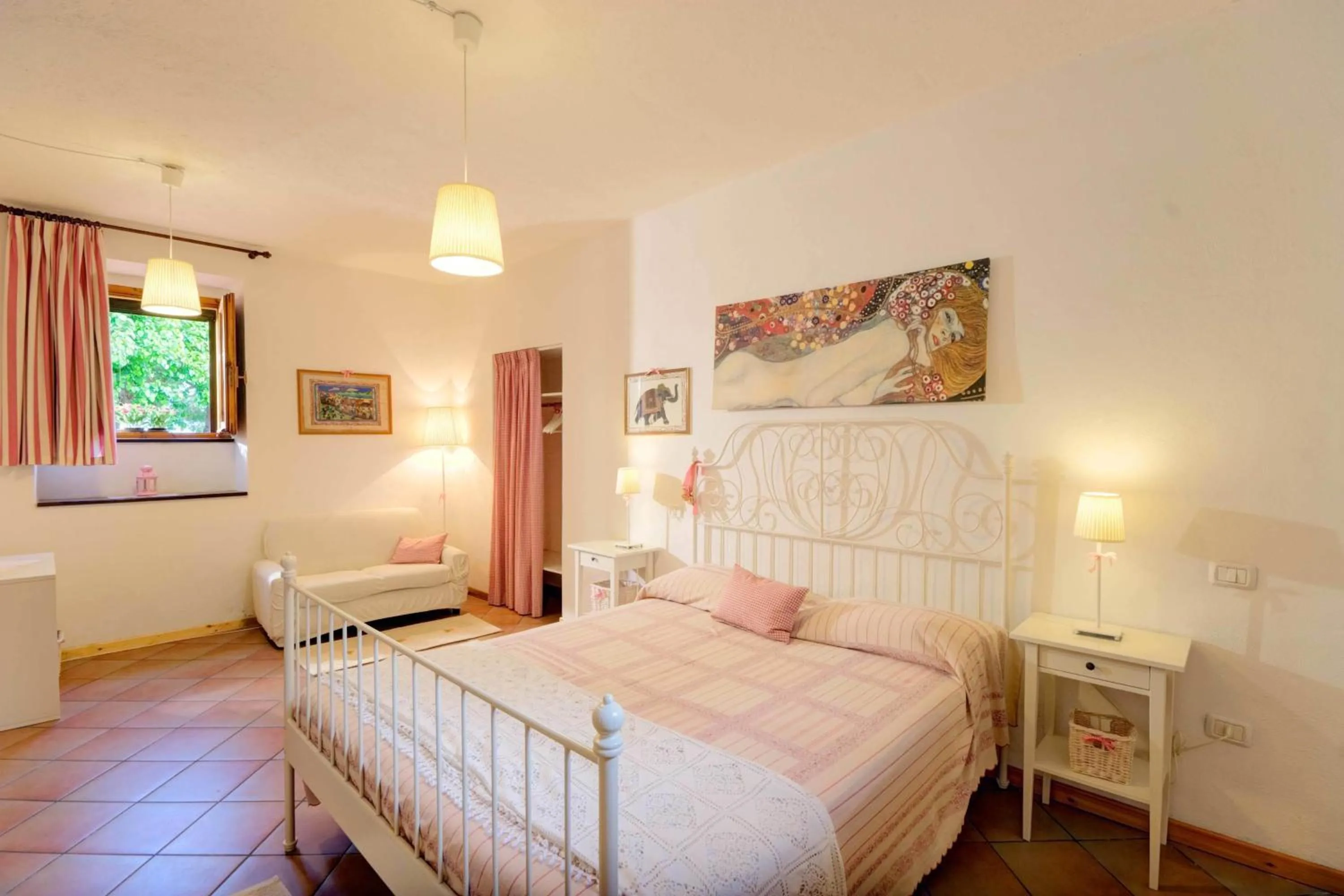 Photo of the whole room, Bed in Il Casale Di Montefreddo