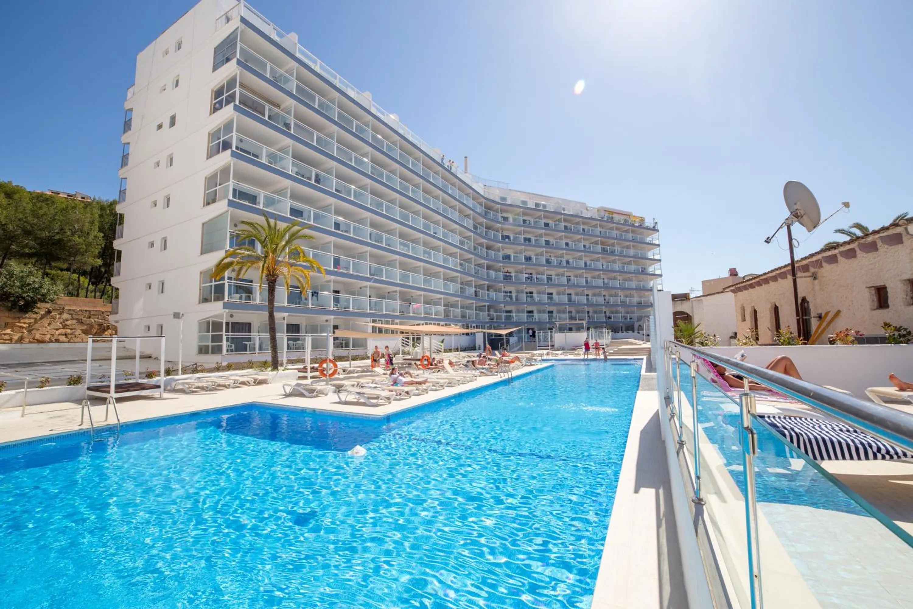Swimming pool in Pierre & Vacances Mallorca Deya - Adults recommended