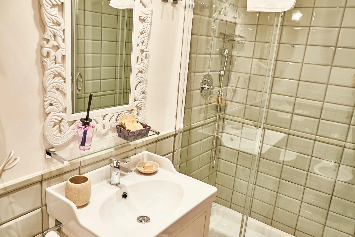 Other in Ale & Niki's Home