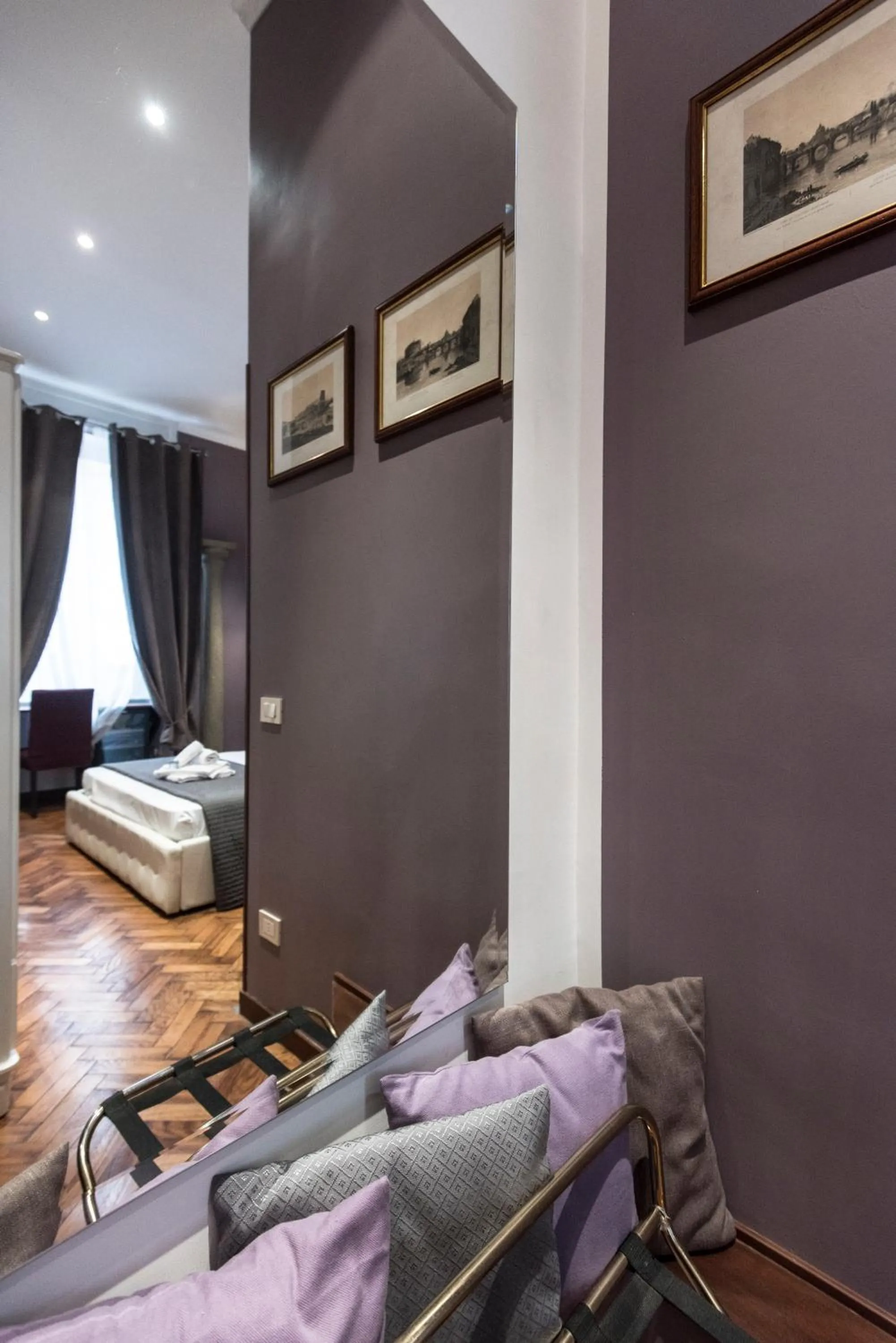 Decorative detail, Bed in Vite Suites Guest House