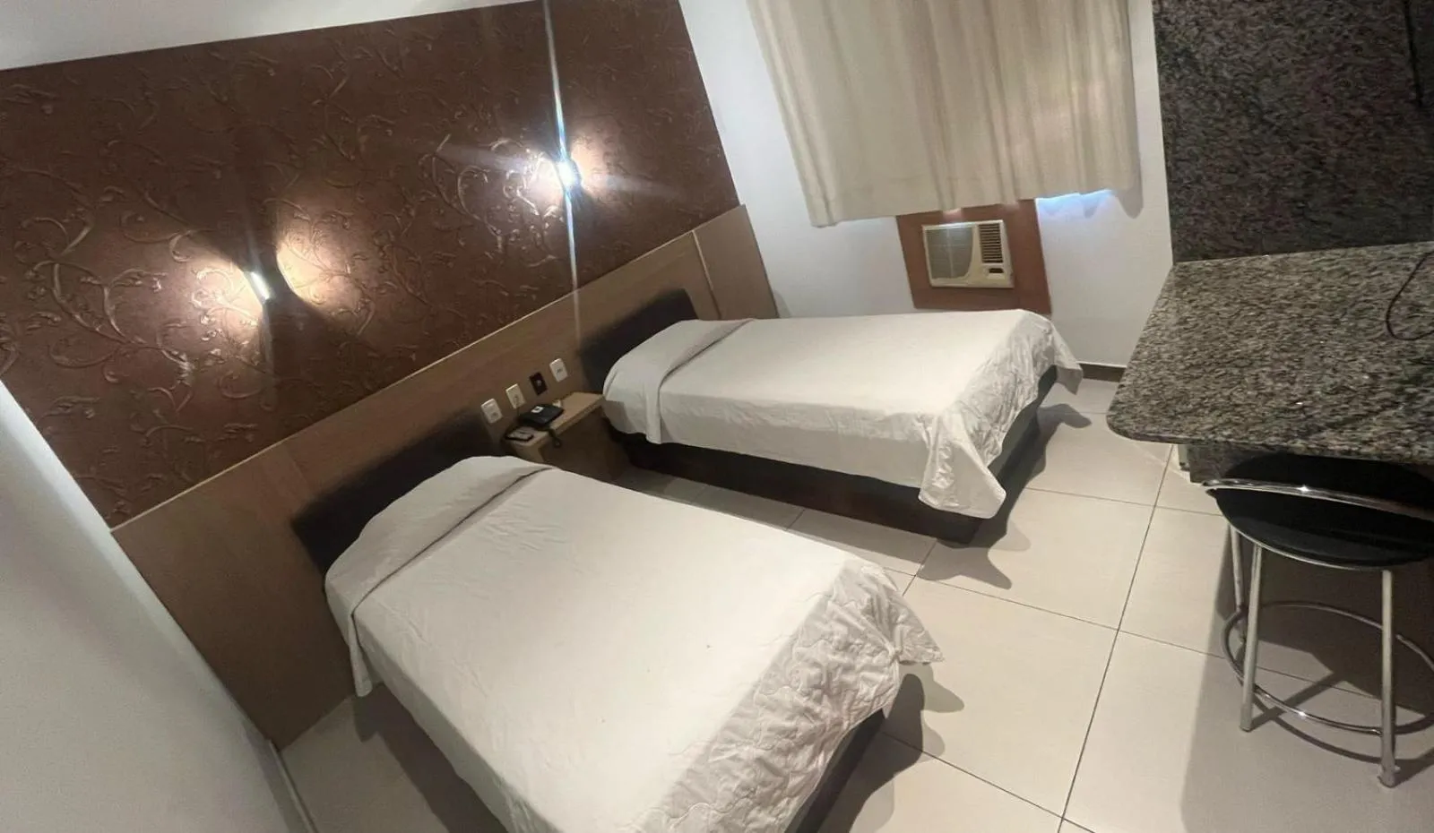 Twin Room in Real Hotel