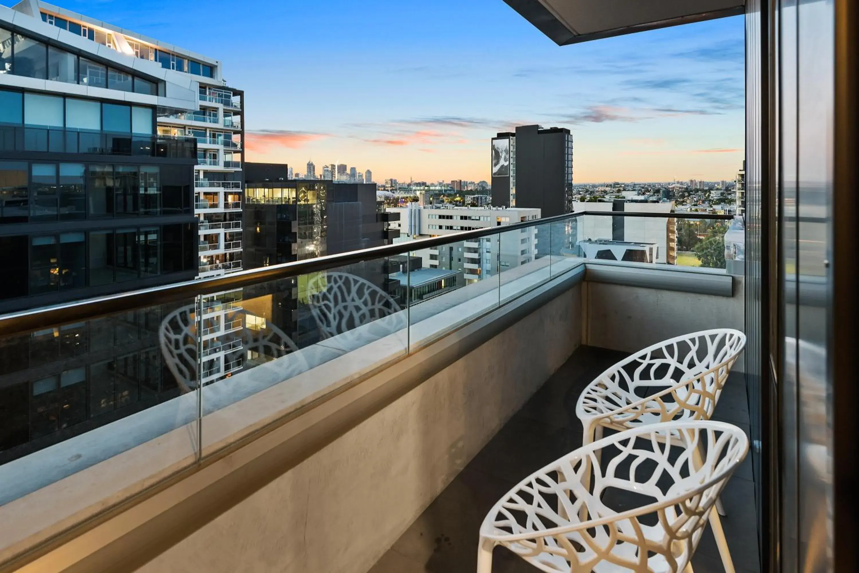 Two-Bedroom Apartment in District South Yarra Two-Bedroom Apartment in District South Yarra