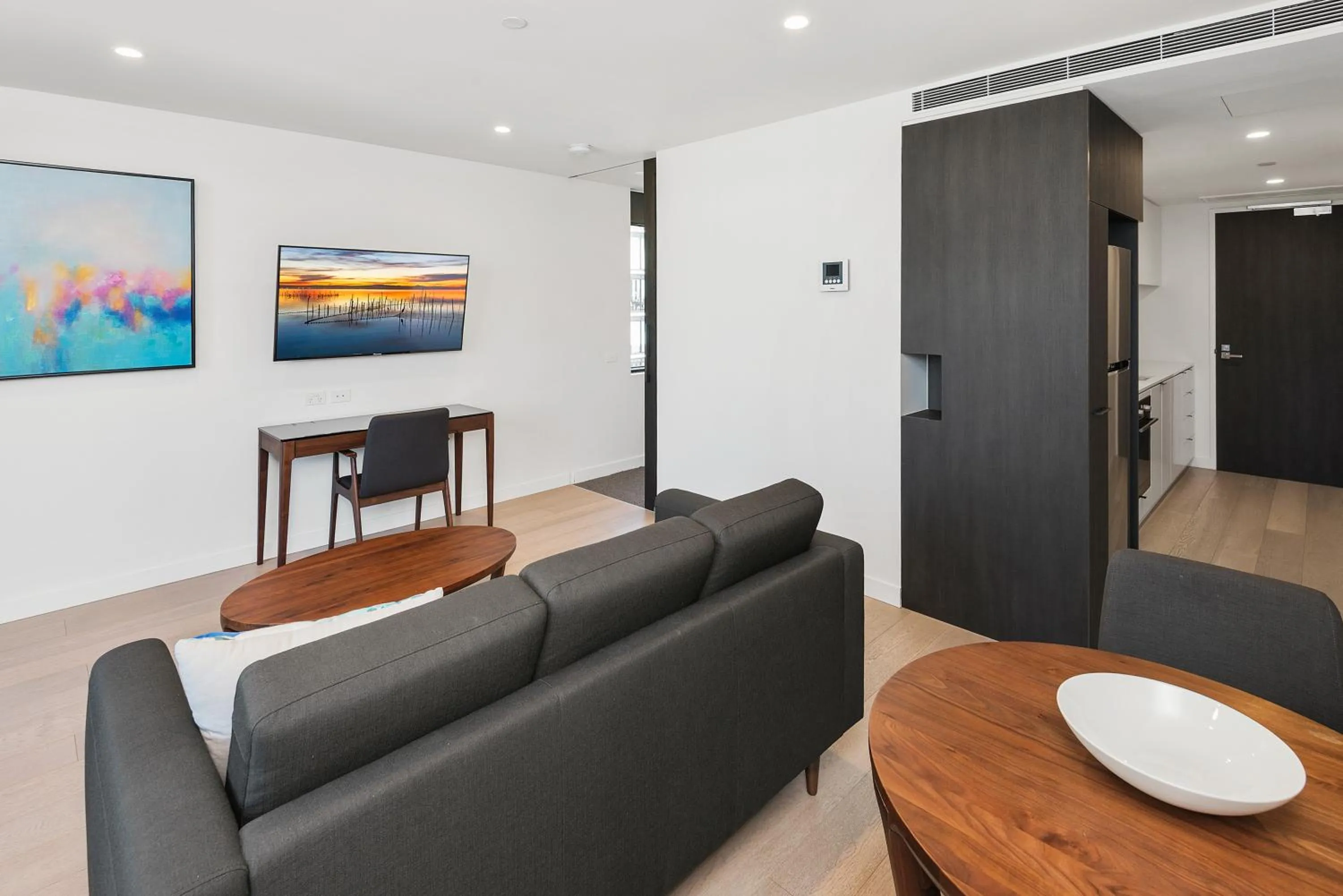 TV and multimedia in District South Yarra