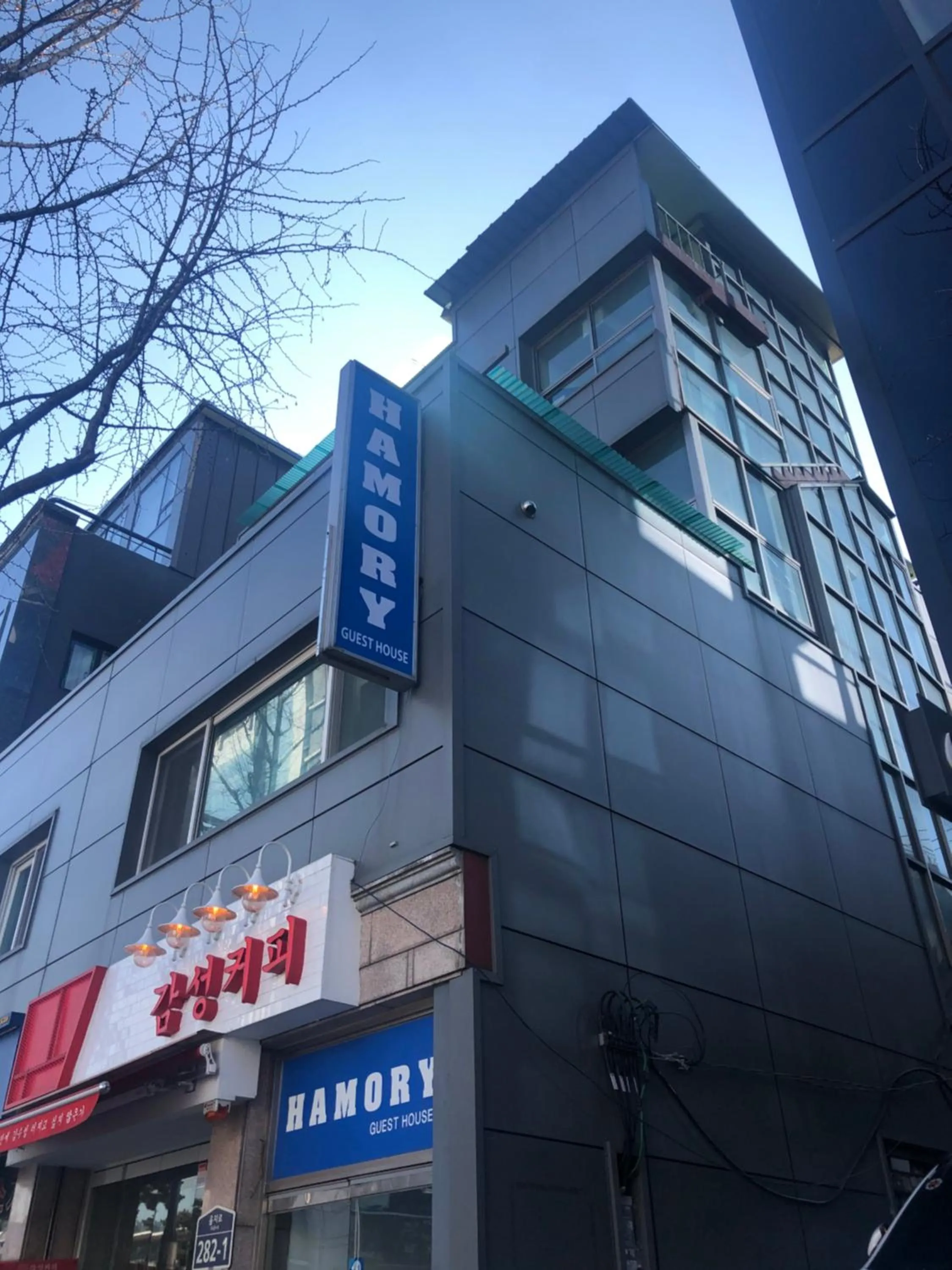 Property building in Hamory Guesthouse Dongdaemun
