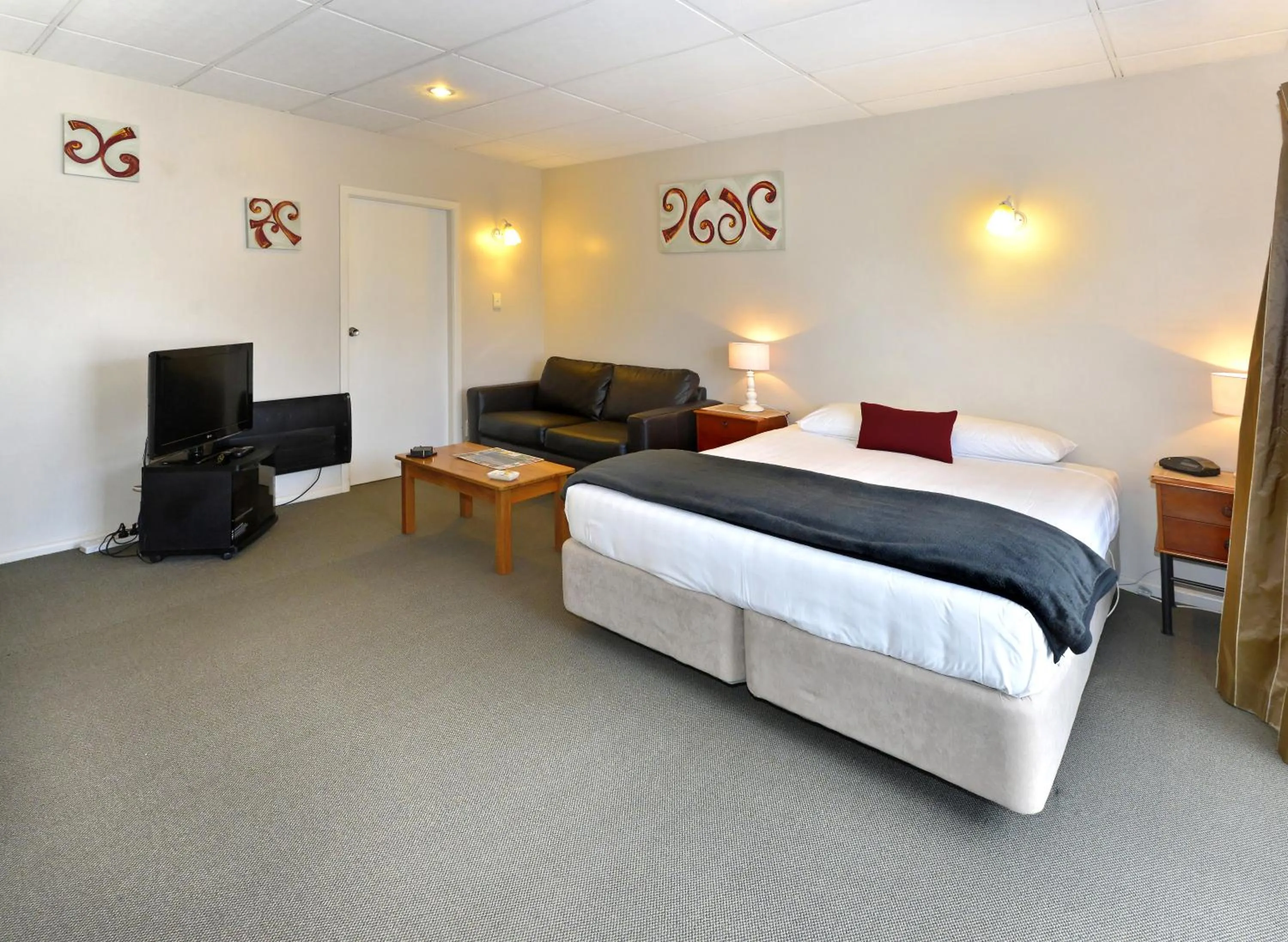 Photo of the whole room, Bed in Classique Lodge Motel