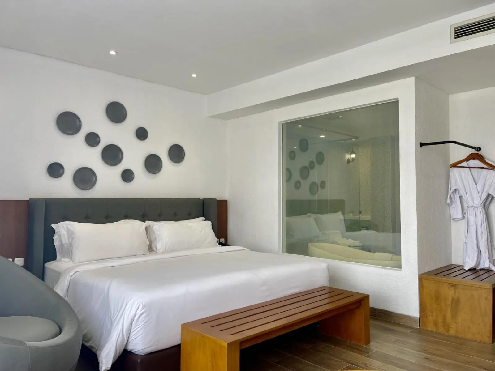 Bed in Hemangini Hotel Bandung