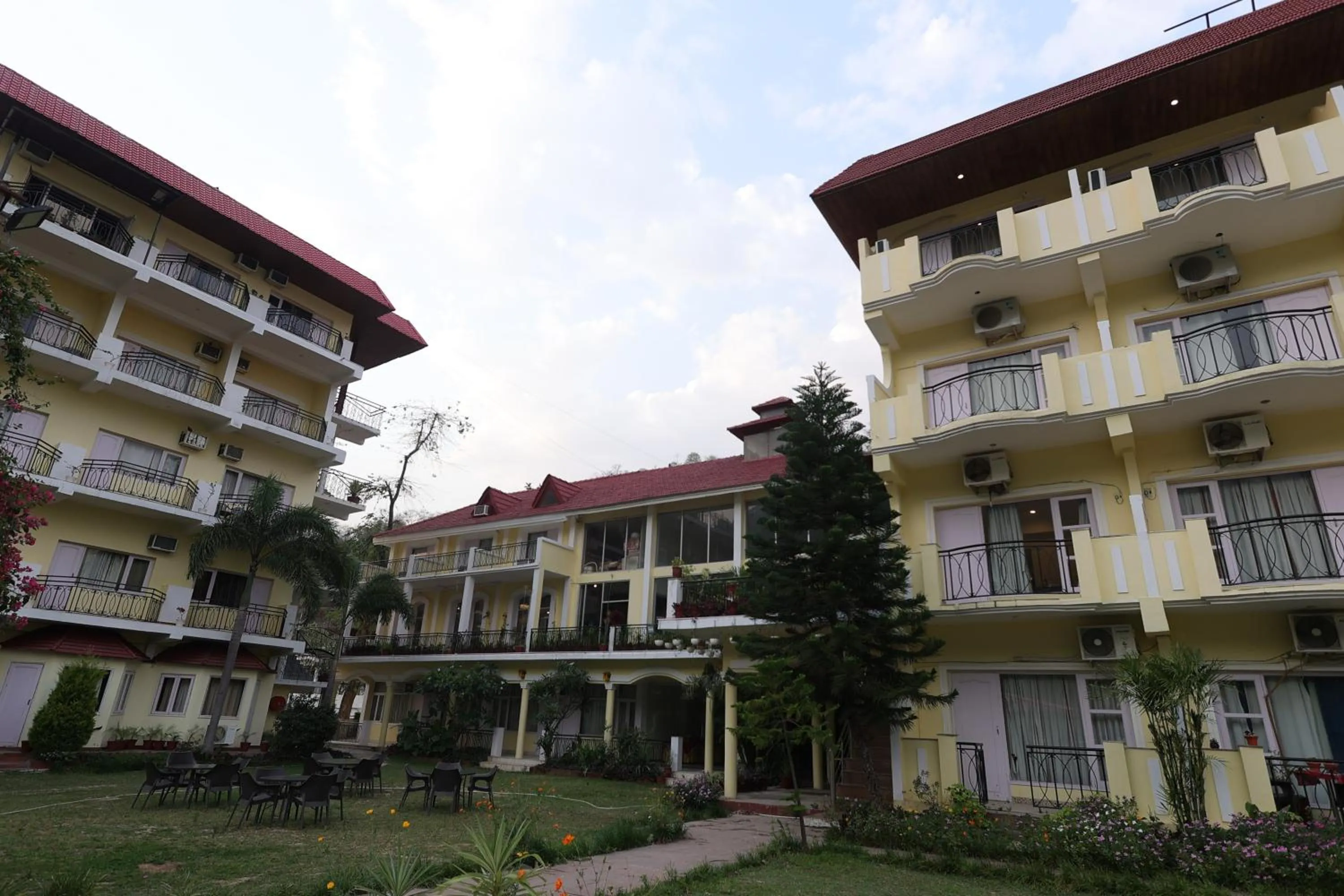 Property building in Riverside Resorts