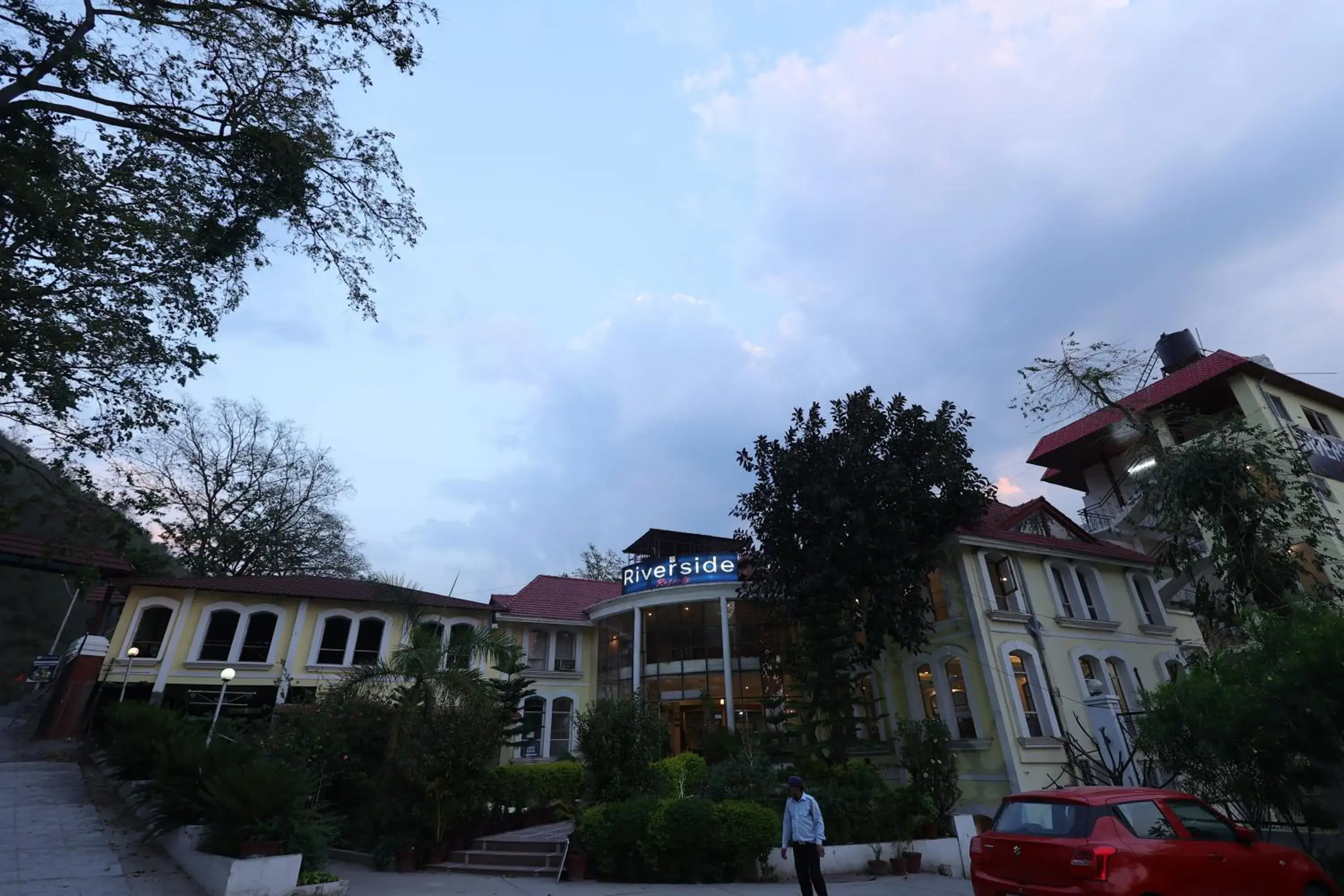Facade/entrance in Riverside Resorts Facade/entrance in Riverside Resorts