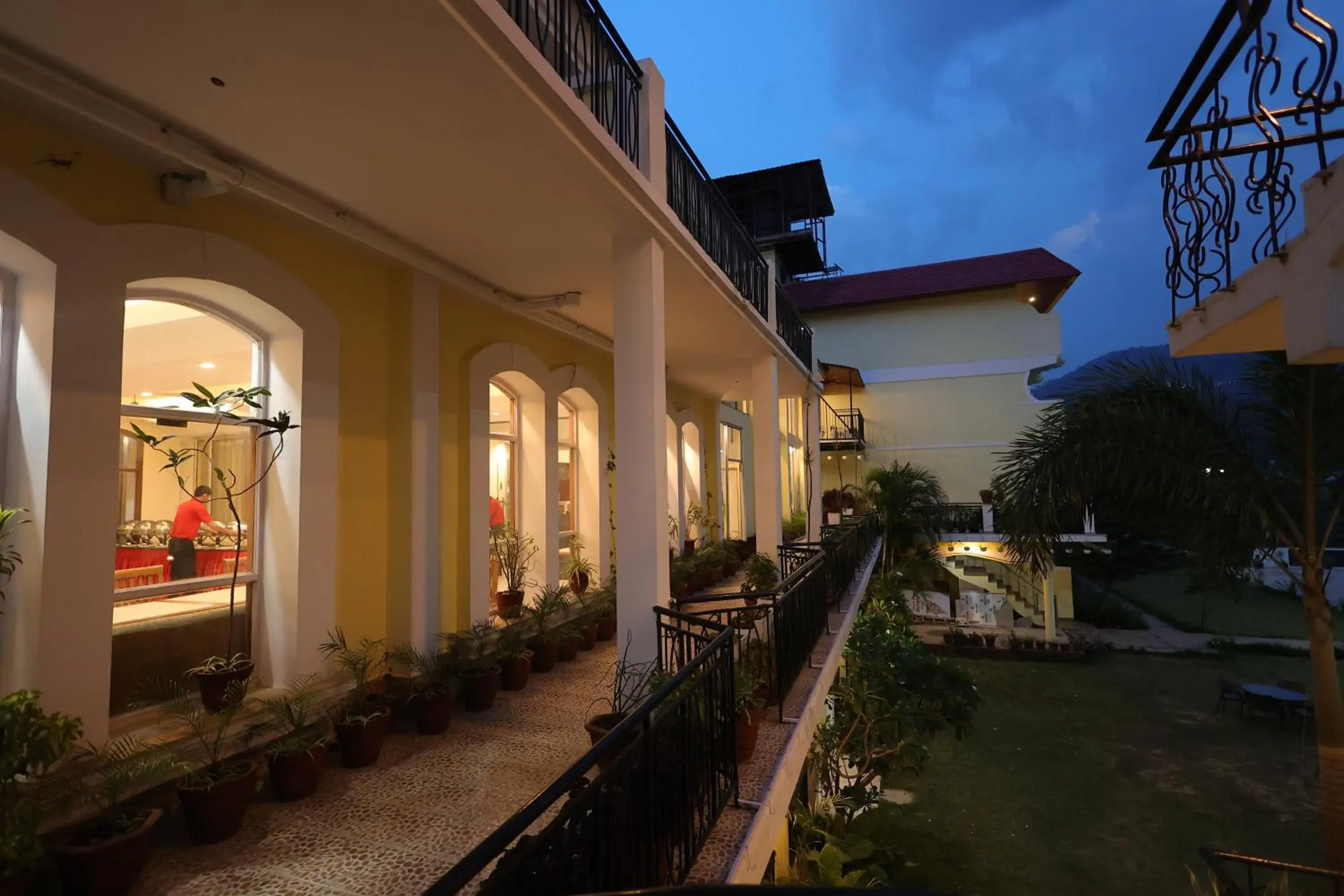 Restaurant/places to eat in Riverside Resorts Restaurant/places to eat in Riverside Resorts