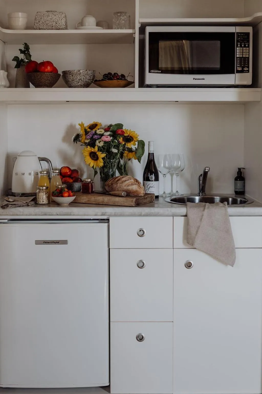 Kitchen or kitchenette in Grande Vue Hotel