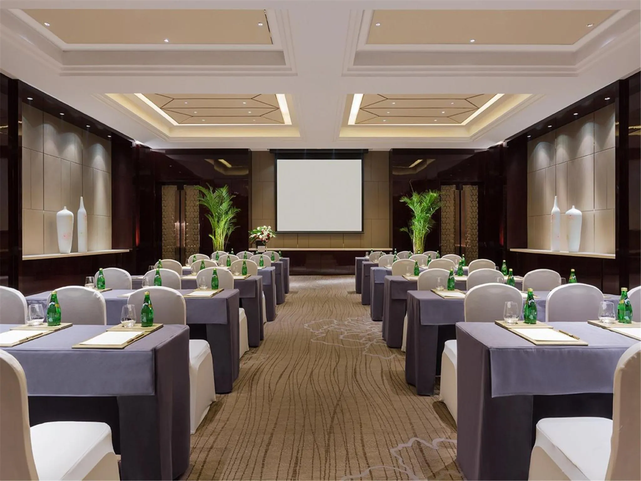 Banquet/Function facilities in Wanda Realm Fushun