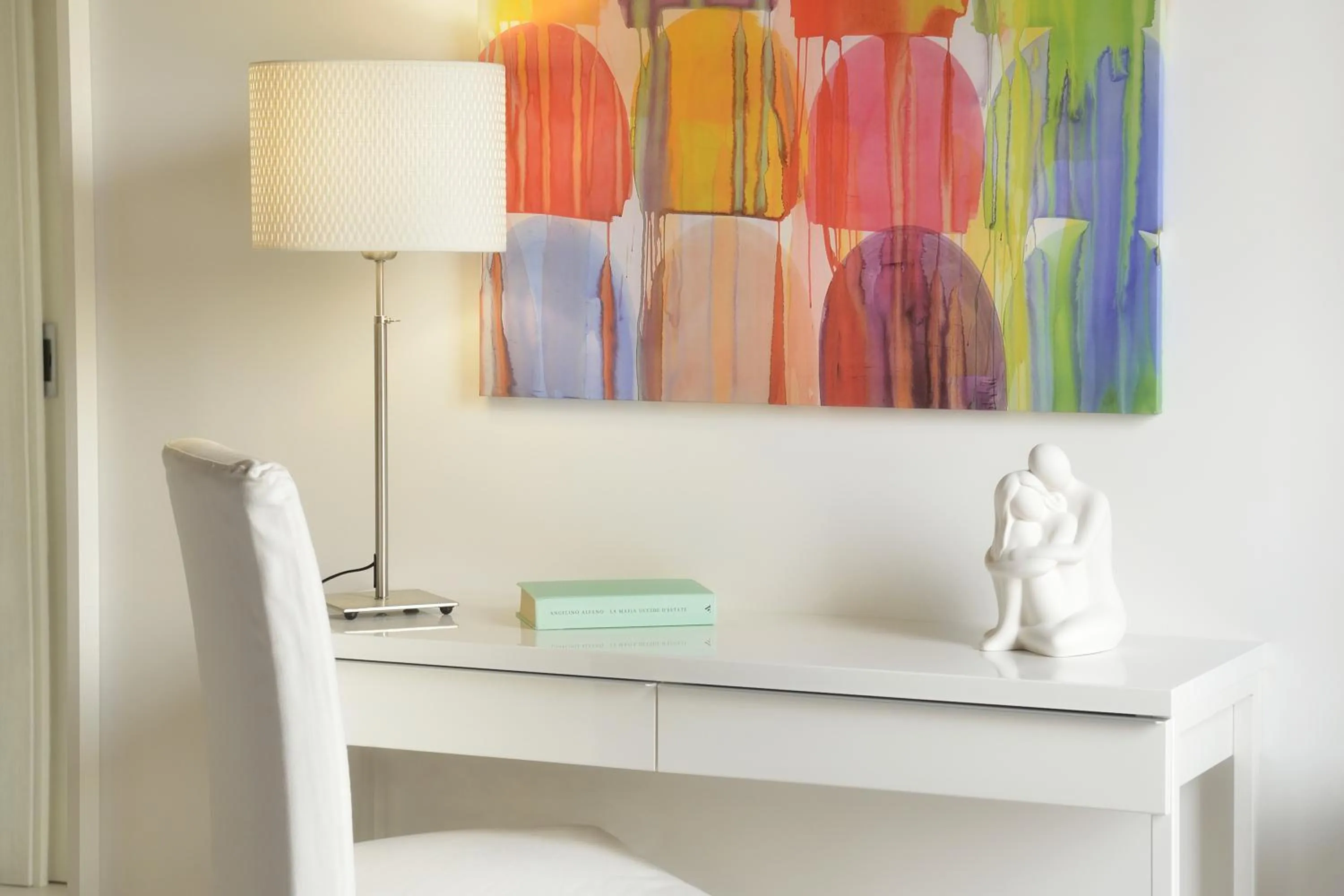 Decorative detail in Baglio Caruana Cantina & Relais