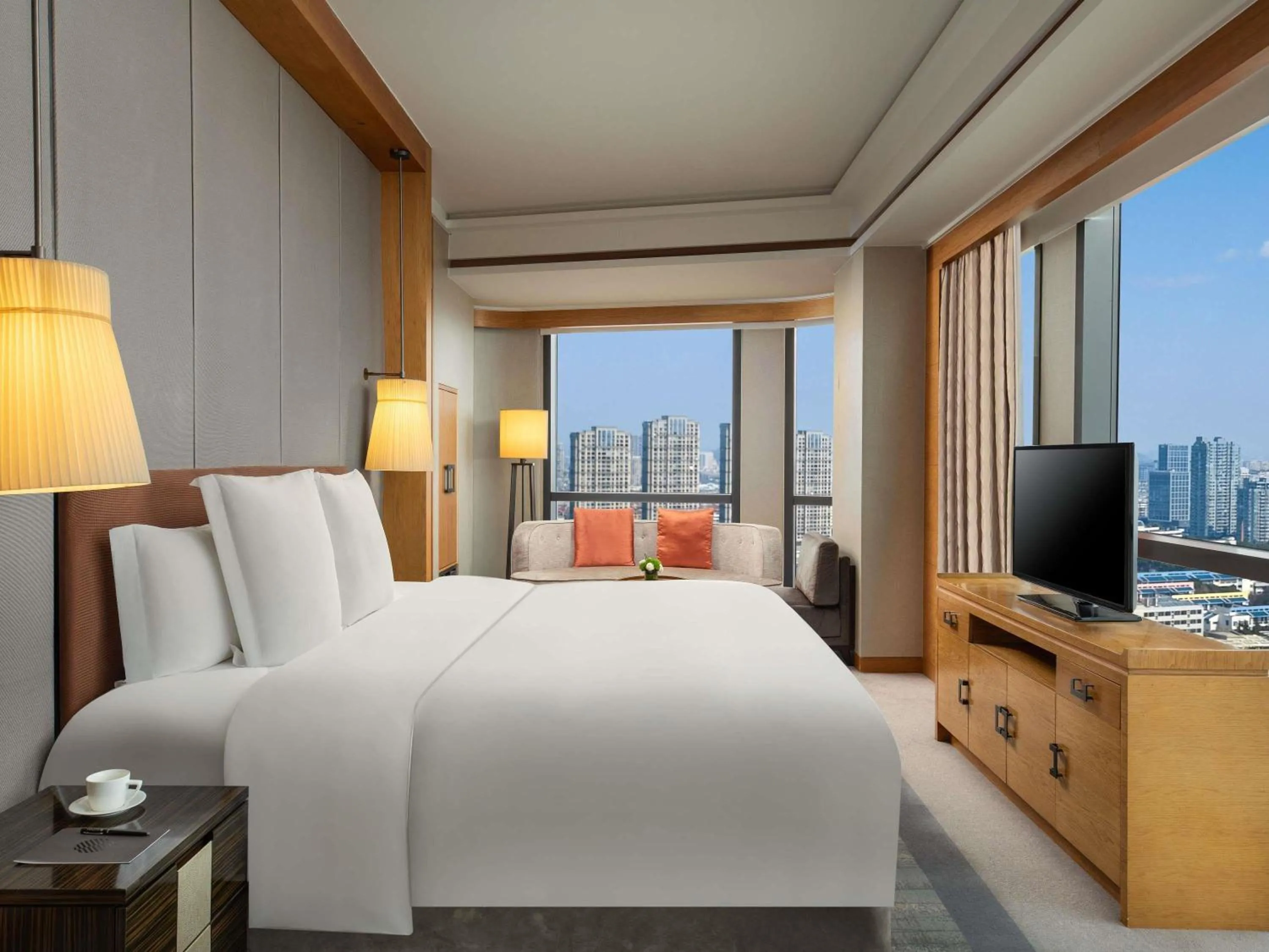 Bedroom, Bed in Pullman Haining