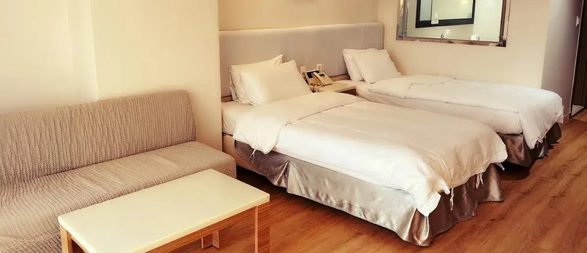 The Class 300 Hotel and Resort The Class 300 Hotel and Resort