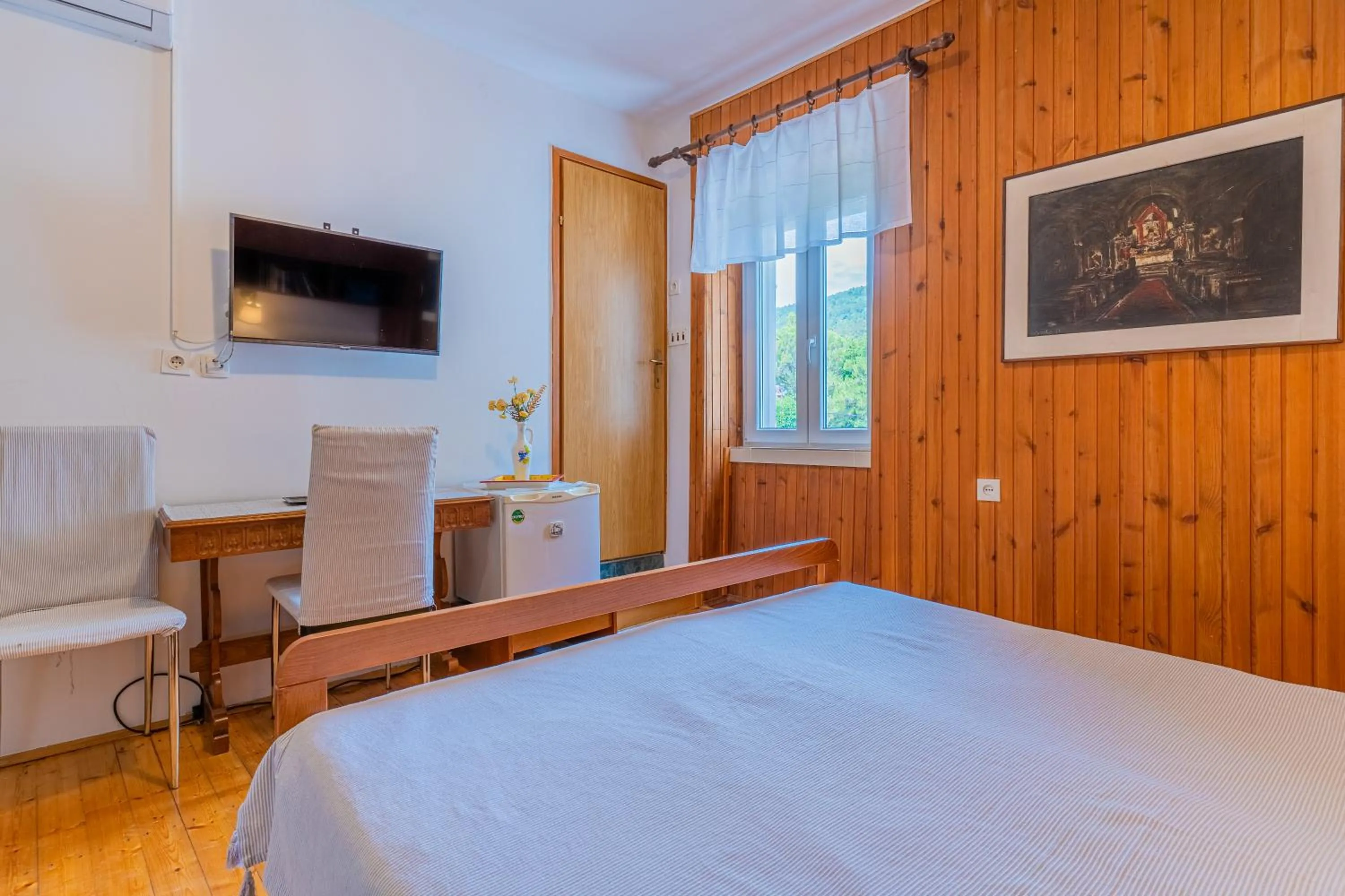 Bed in Soba Cres