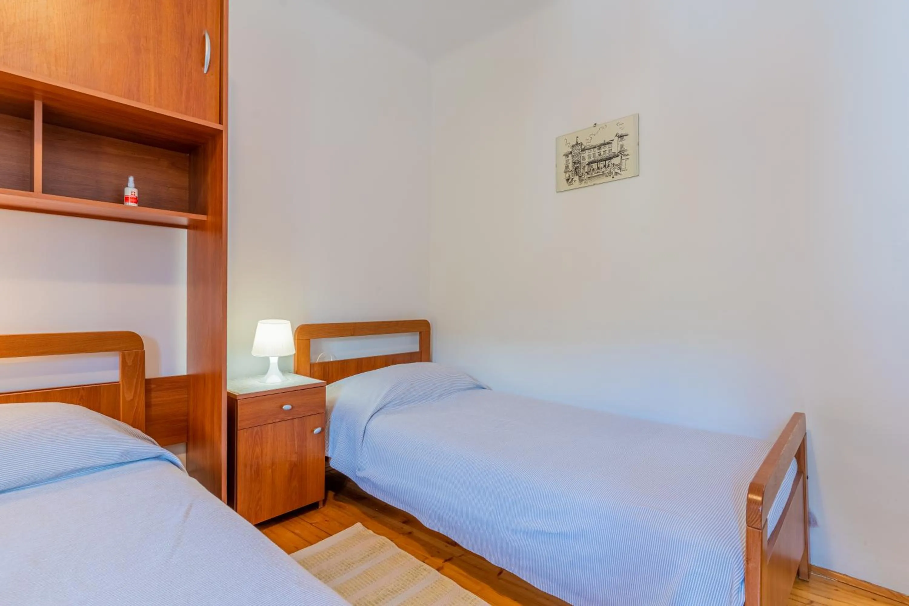 Bed in Soba Cres