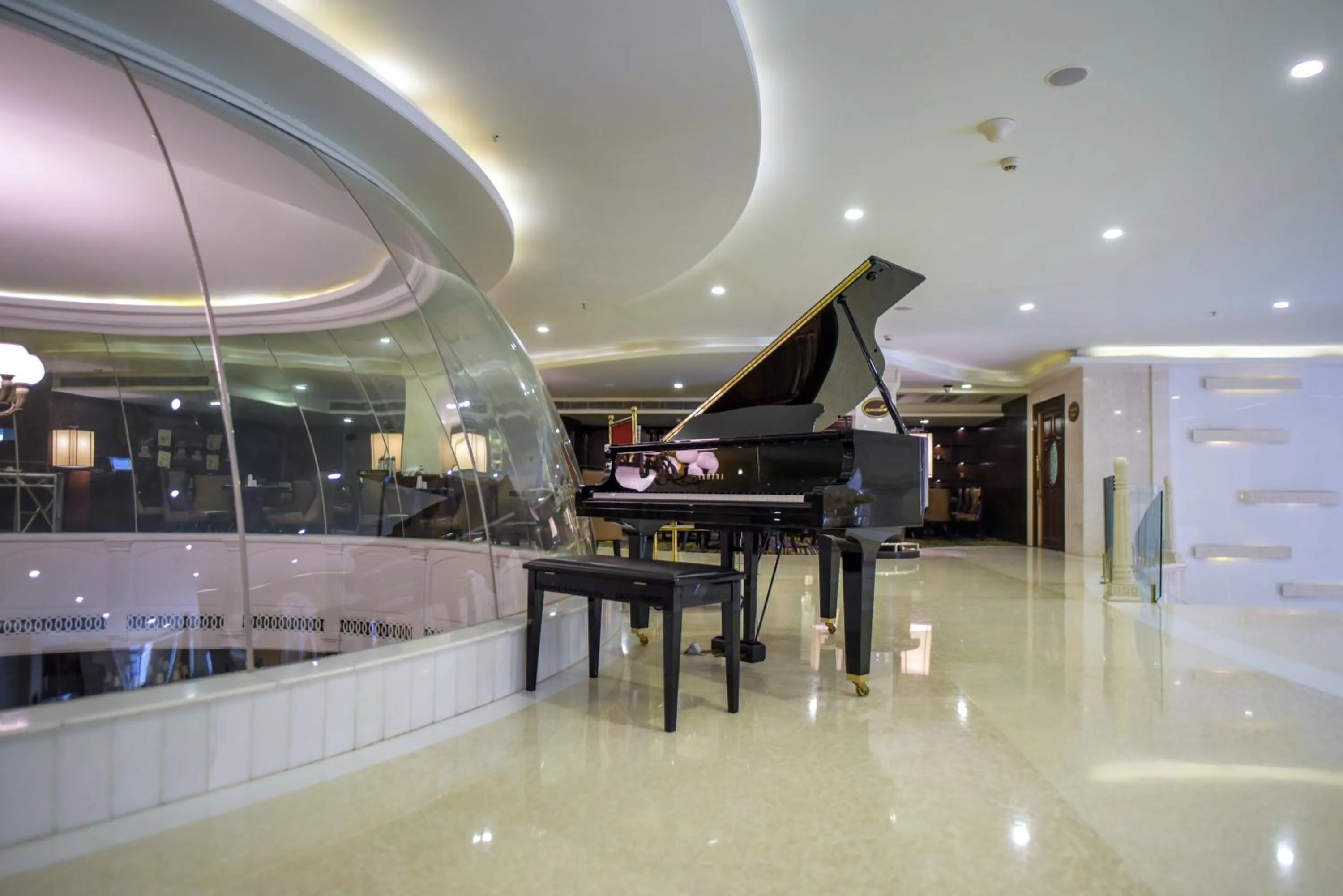 Shakun Hotels And Resorts