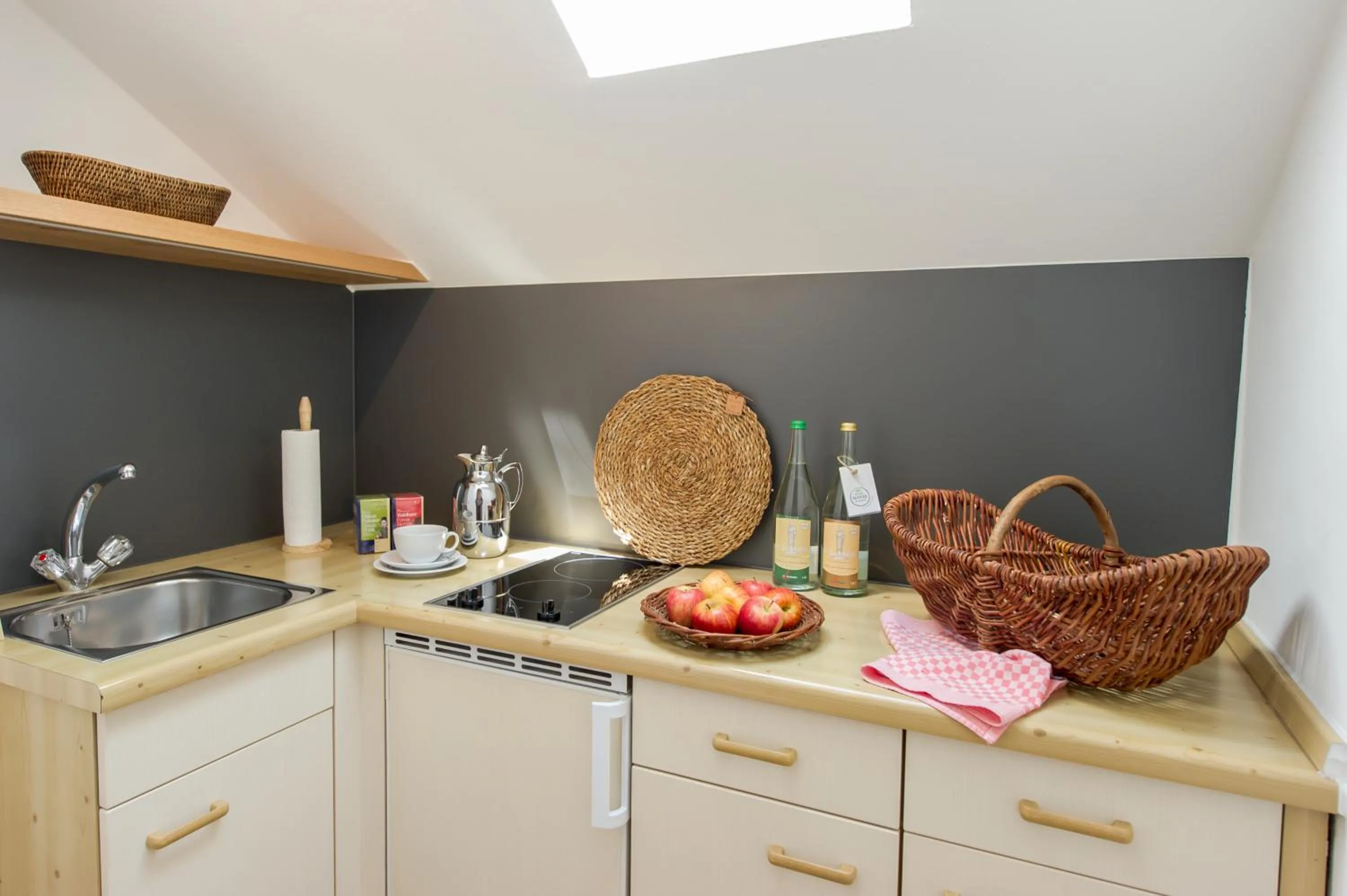 Kitchen or kitchenette in Hotel Sankt Leonhard - Dein Wohlfühlort zum Loslassen und Kraftschöpfen