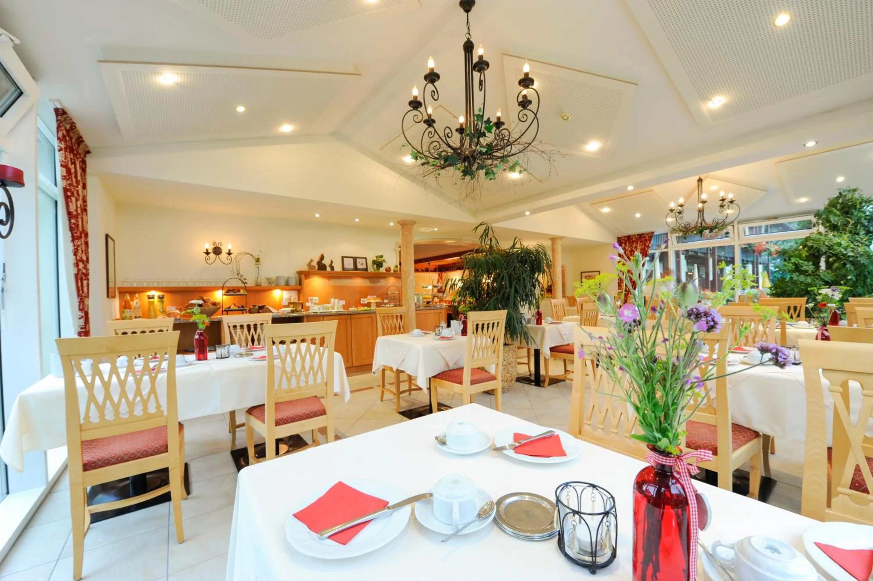 Restaurant/places to eat in Hotel Sankt Leonhard - Dein Wohlfühlort zum Loslassen und Kraftschöpfen