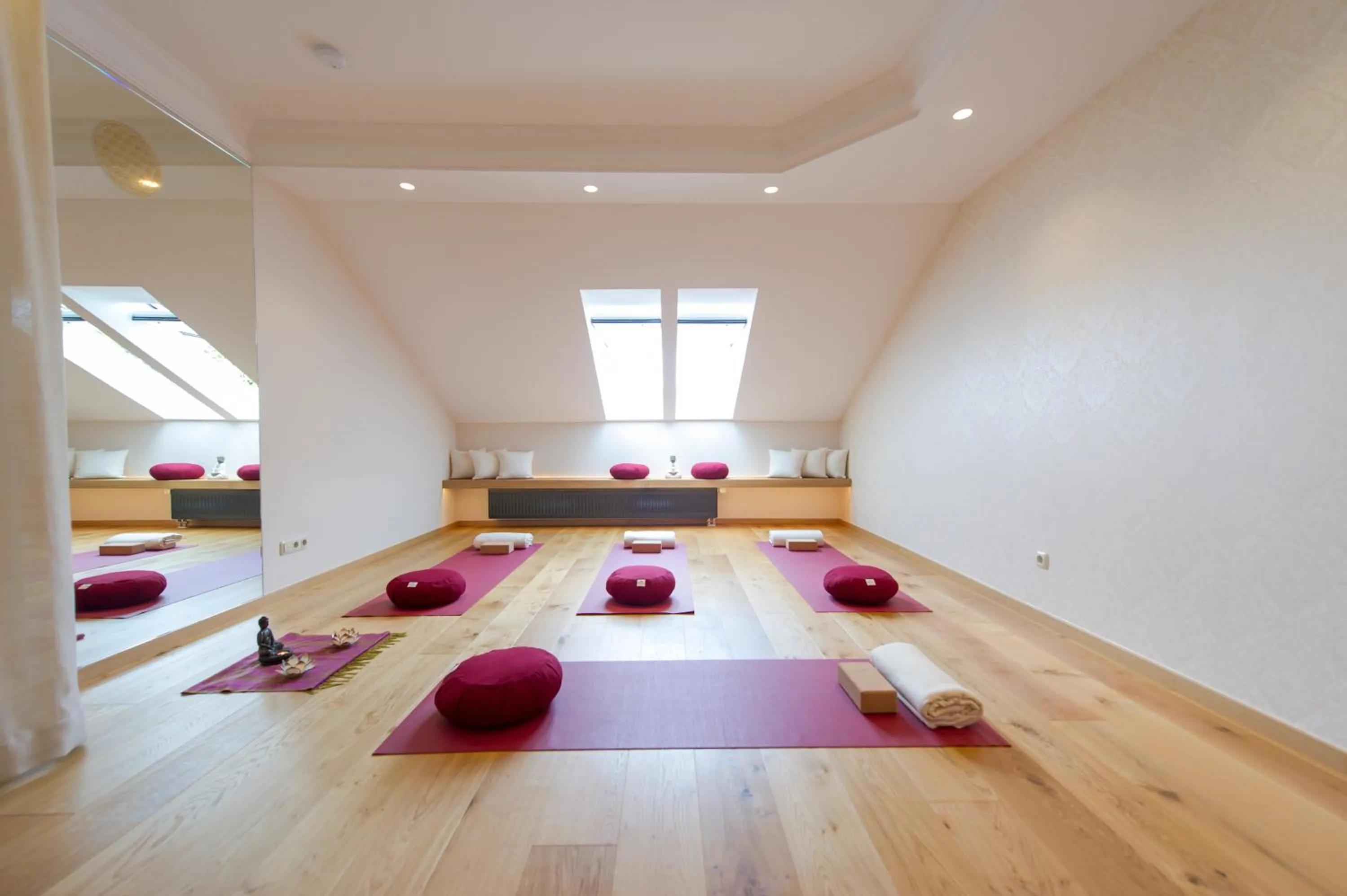 Activities, Bed in Hotel Sankt Leonhard - Dein Wohlfühlort zum Loslassen und Kraftschöpfen