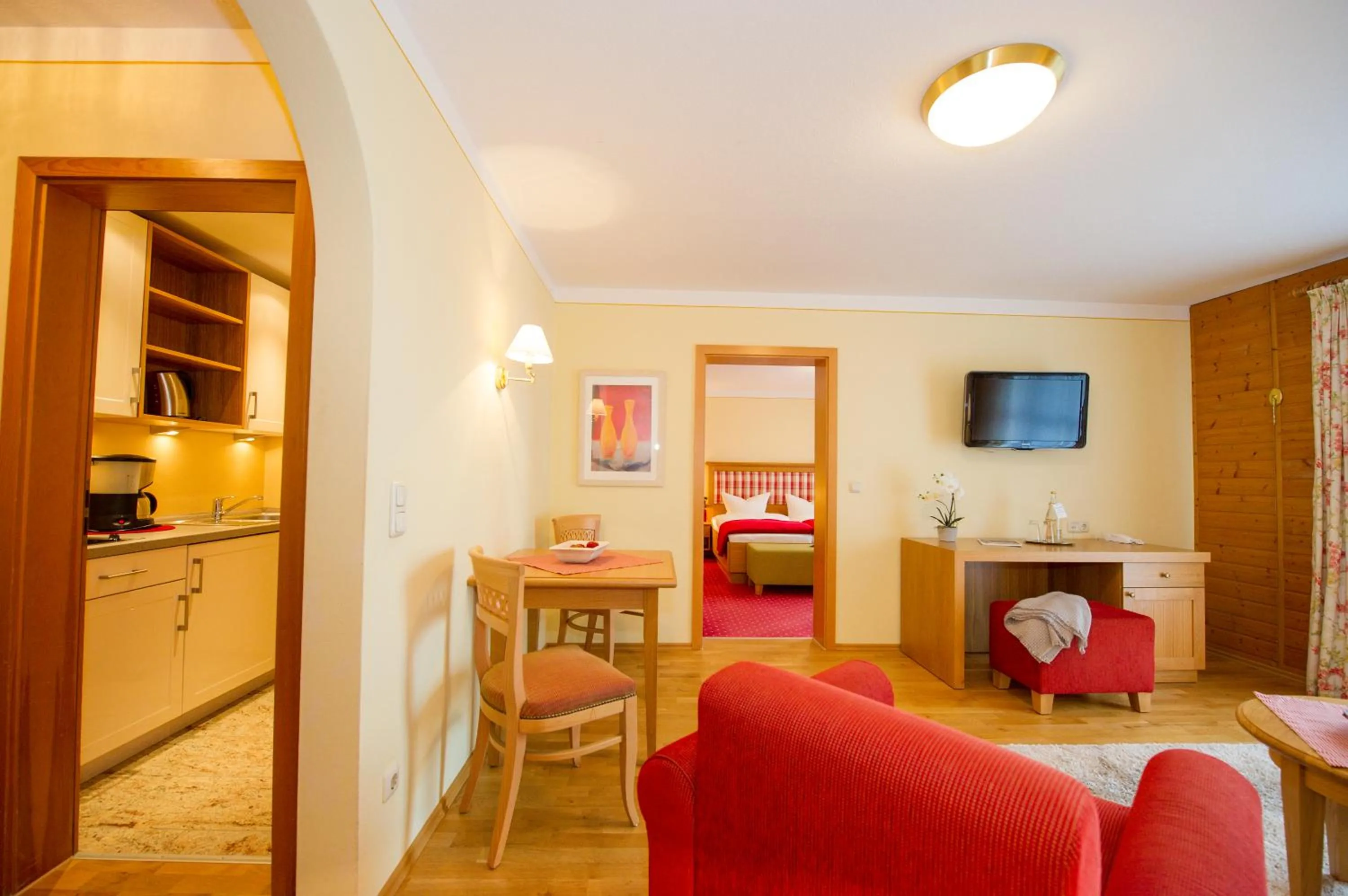 Living room in Hotel Sankt Leonhard - Dein Wohlfühlort zum Loslassen und Kraftschöpfen