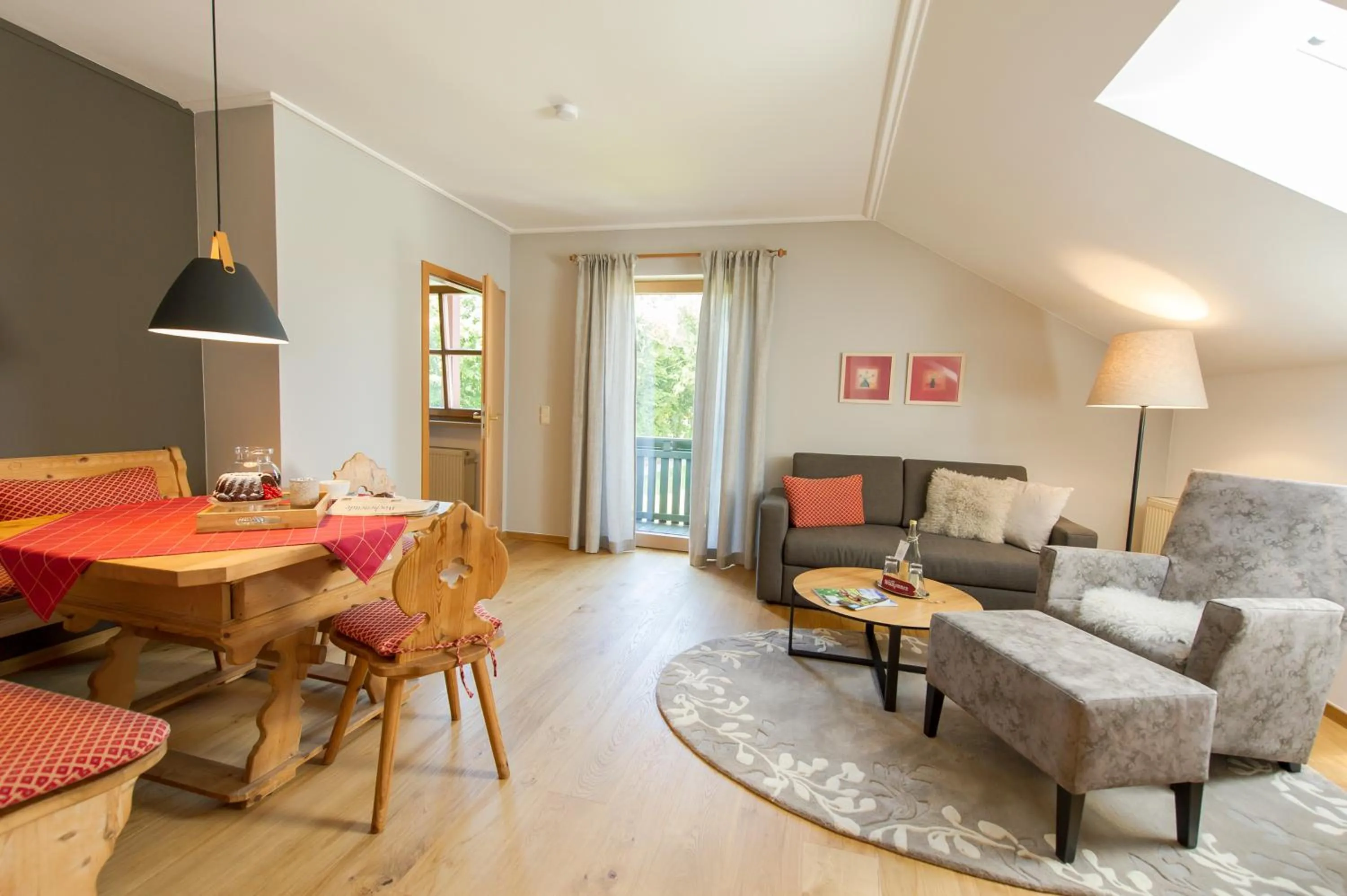 Living room in Hotel Sankt Leonhard - Dein Wohlfühlort zum Loslassen und Kraftschöpfen