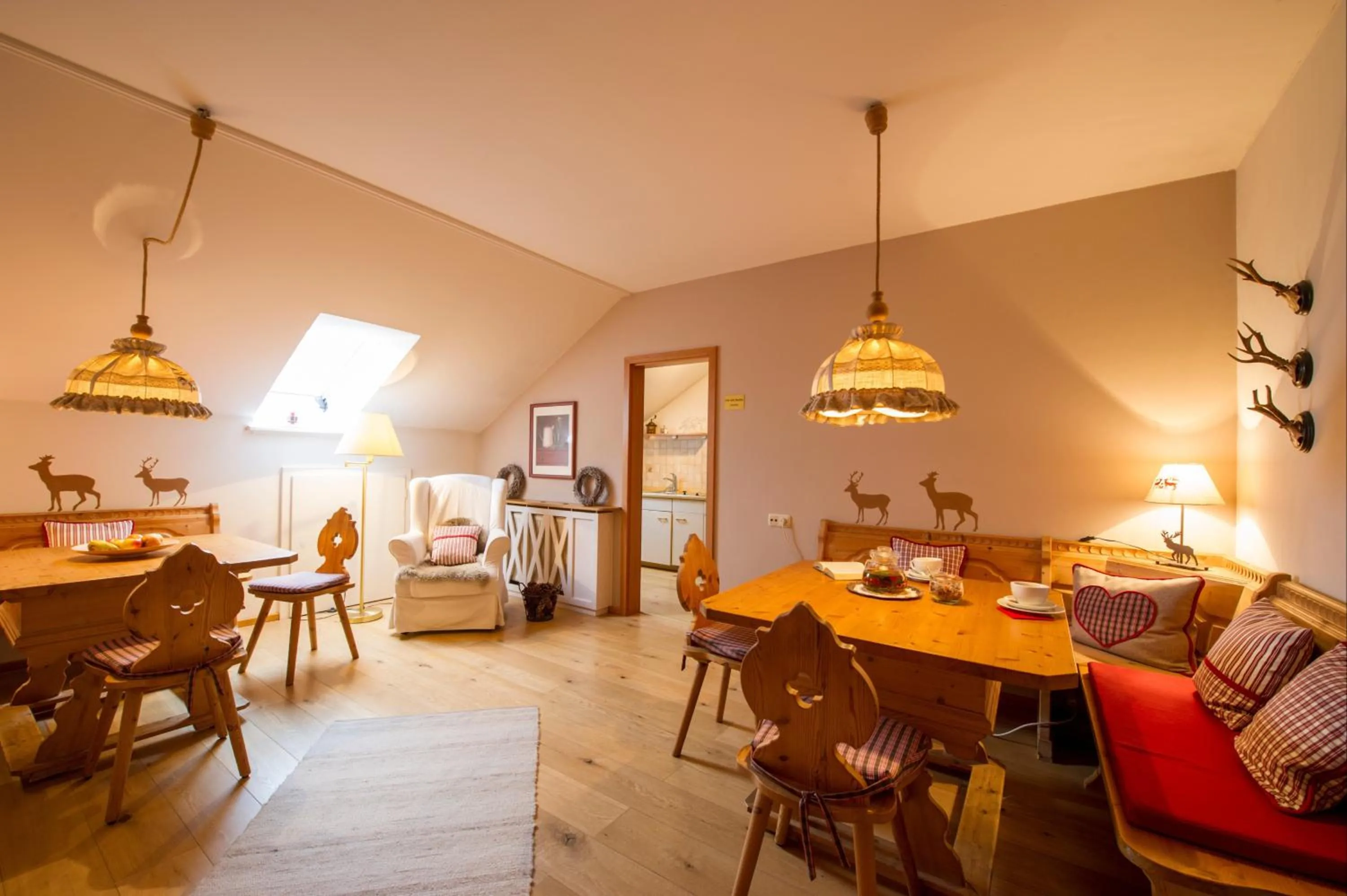 Kitchen or kitchenette in Hotel Sankt Leonhard - Dein Wohlfühlort zum Loslassen und Kraftschöpfen