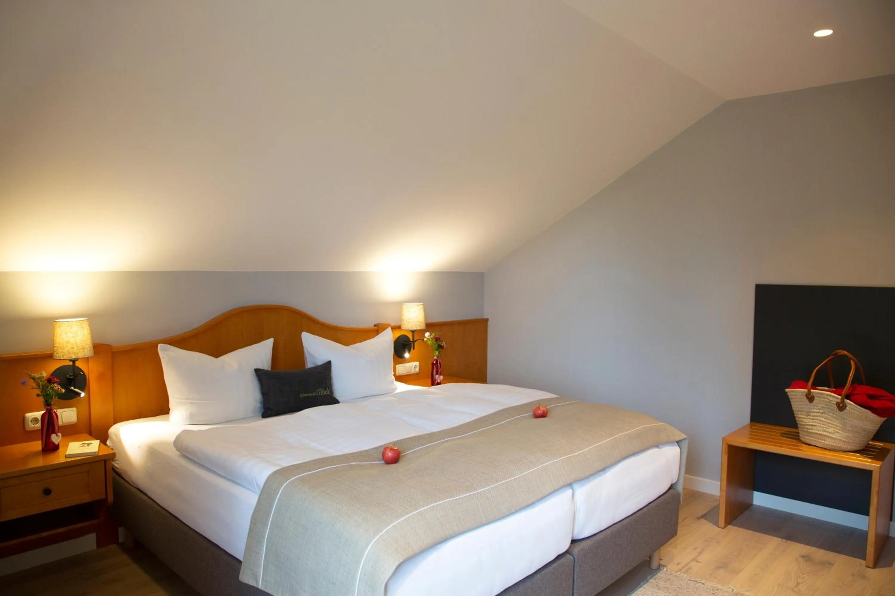 Bed in Hotel Sankt Leonhard - Dein Wohlfühlort zum Loslassen und Kraftschöpfen
