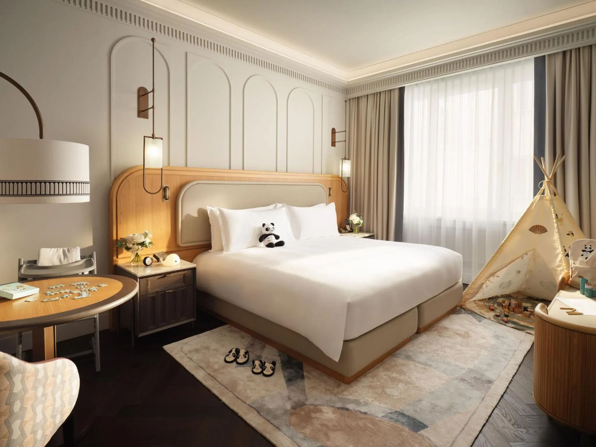 Bedroom, Bed in Mandarin Oriental, Vienna