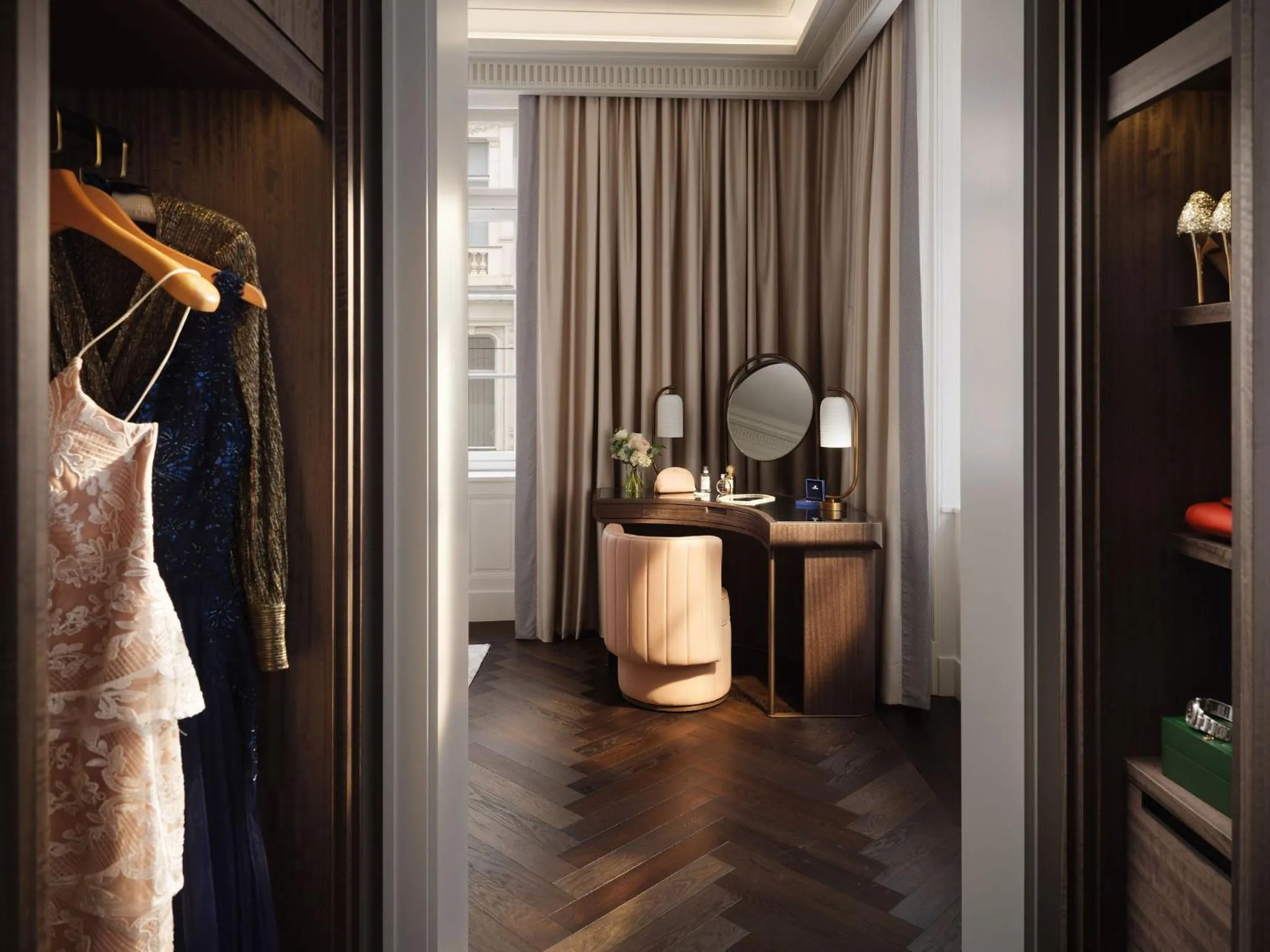 wardrobe in Mandarin Oriental, Vienna