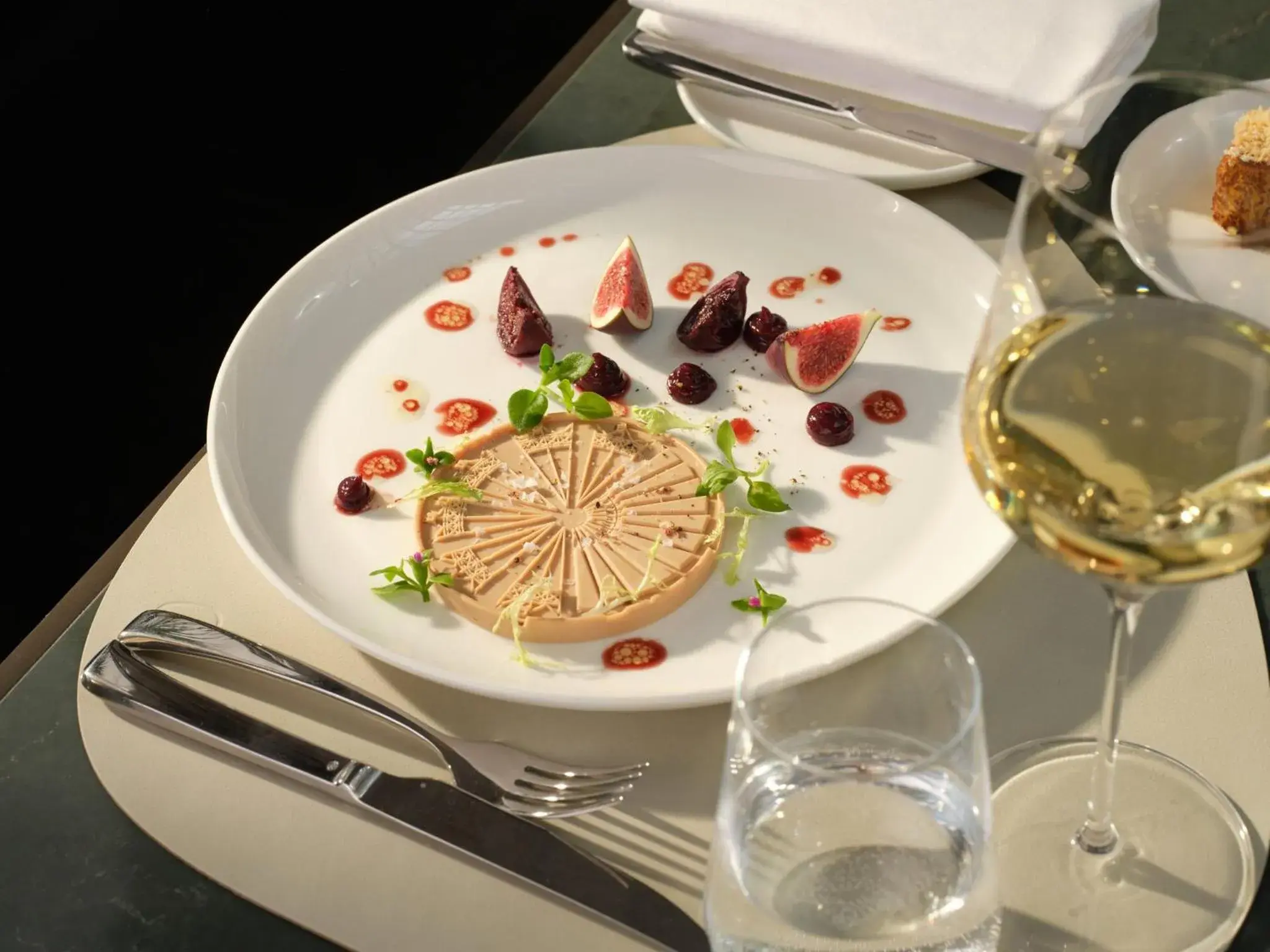 Restaurant/places to eat in Mandarin Oriental, Vienna Restaurant/places to eat in Mandarin Oriental, Vienna