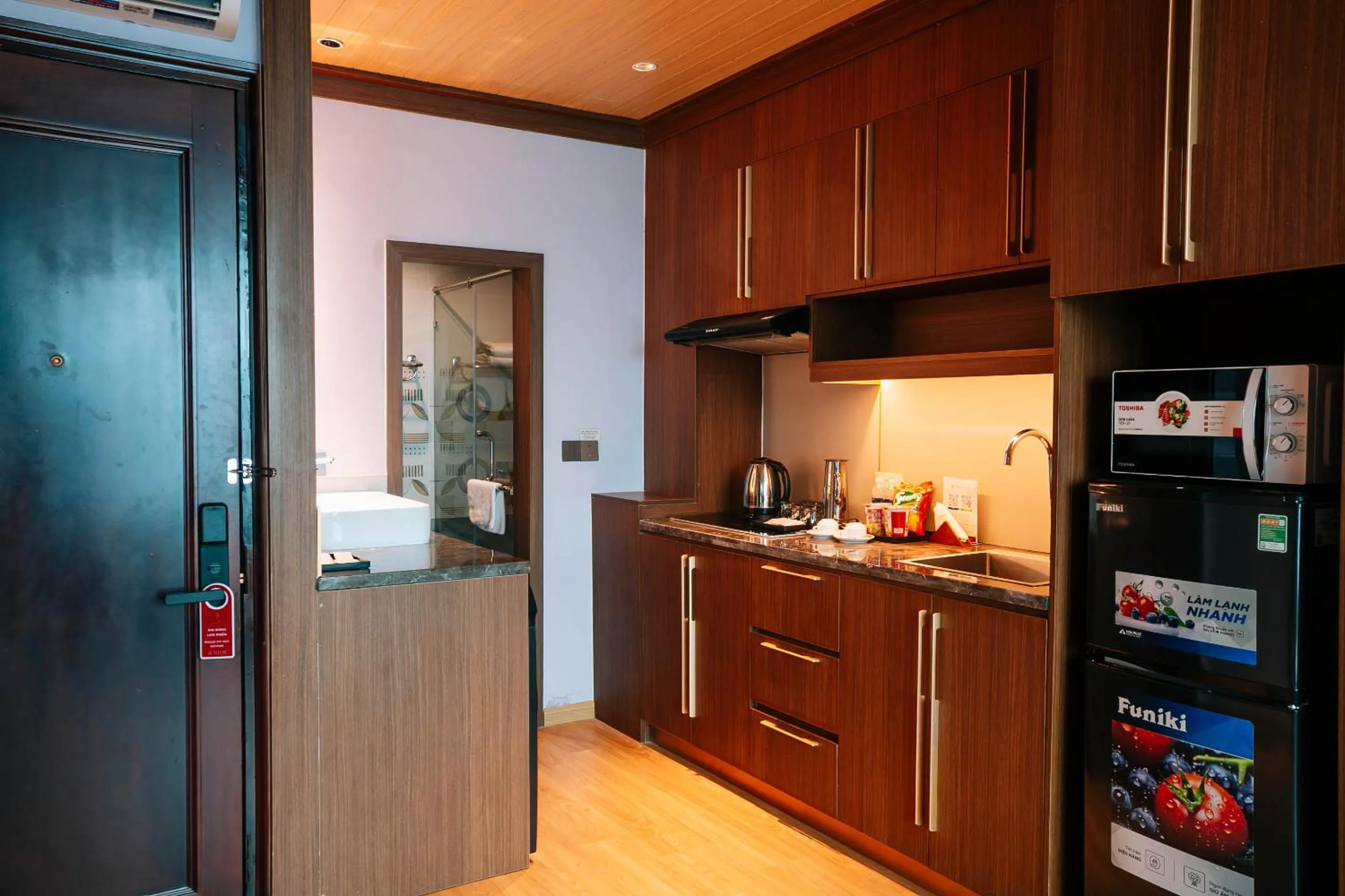 Kitchen or kitchenette in Elite Luxury Hotel by Elite24