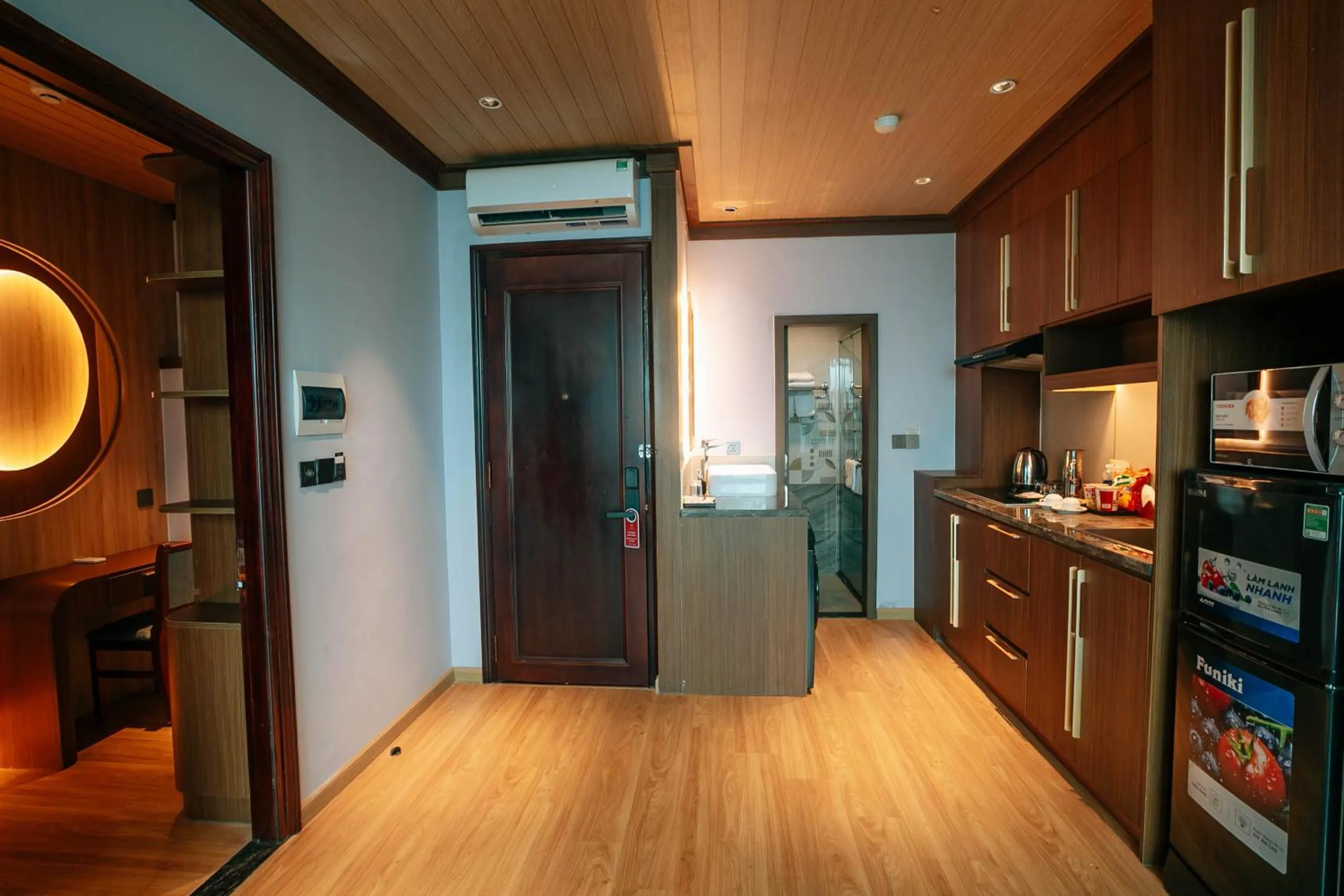 Kitchen or kitchenette in Elite Luxury Hotel by Elite24