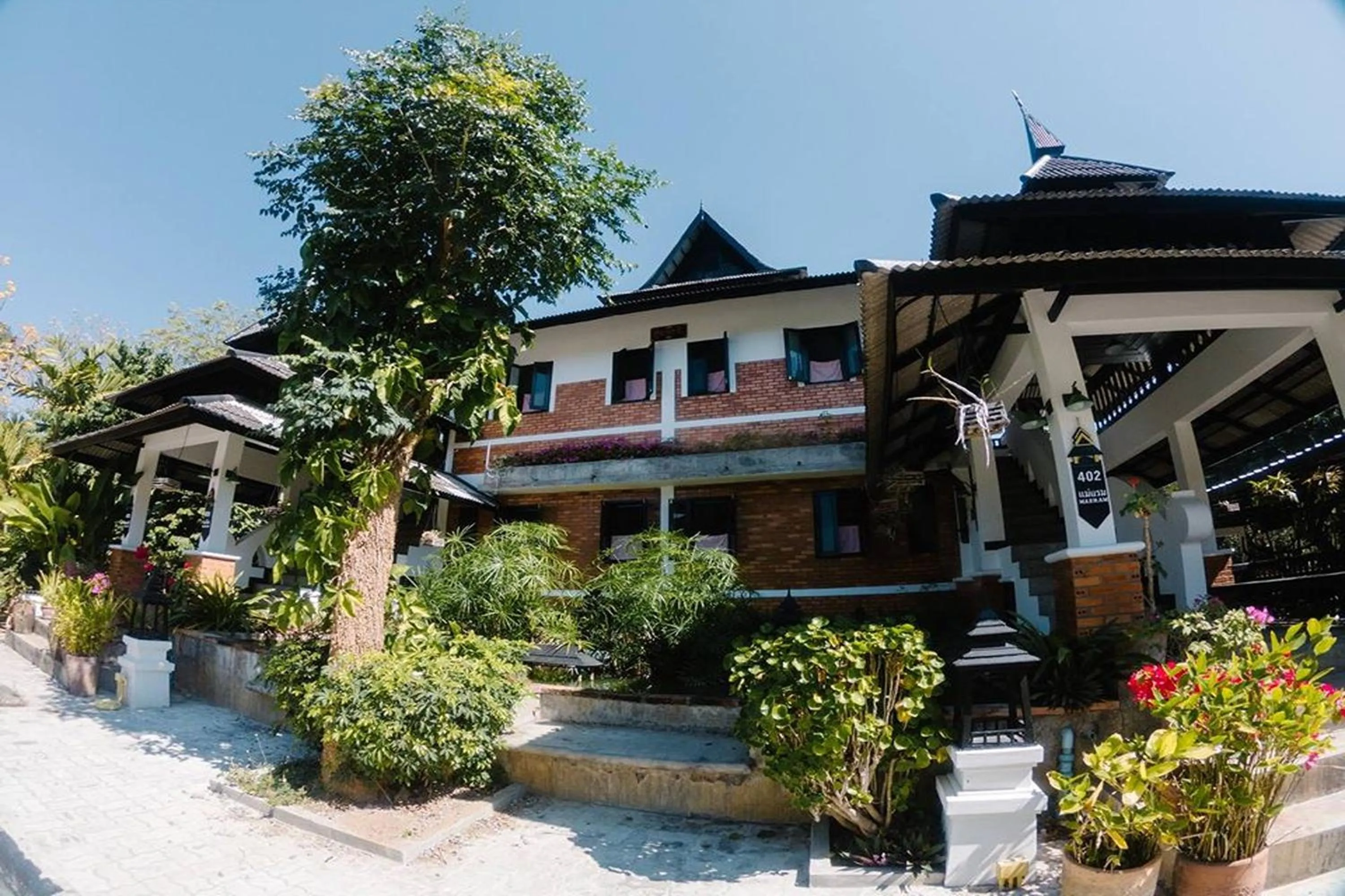 Property building in Baan Orawee Boutique Hotel