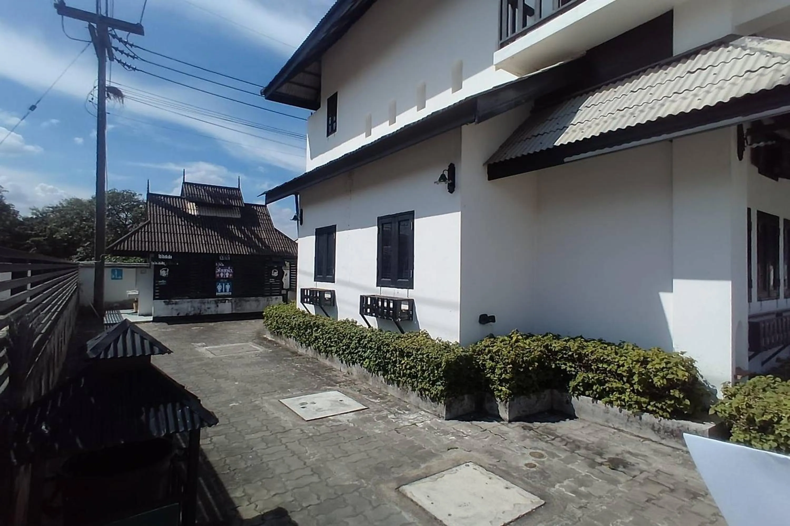 Property building in Baan Orawee Boutique Hotel