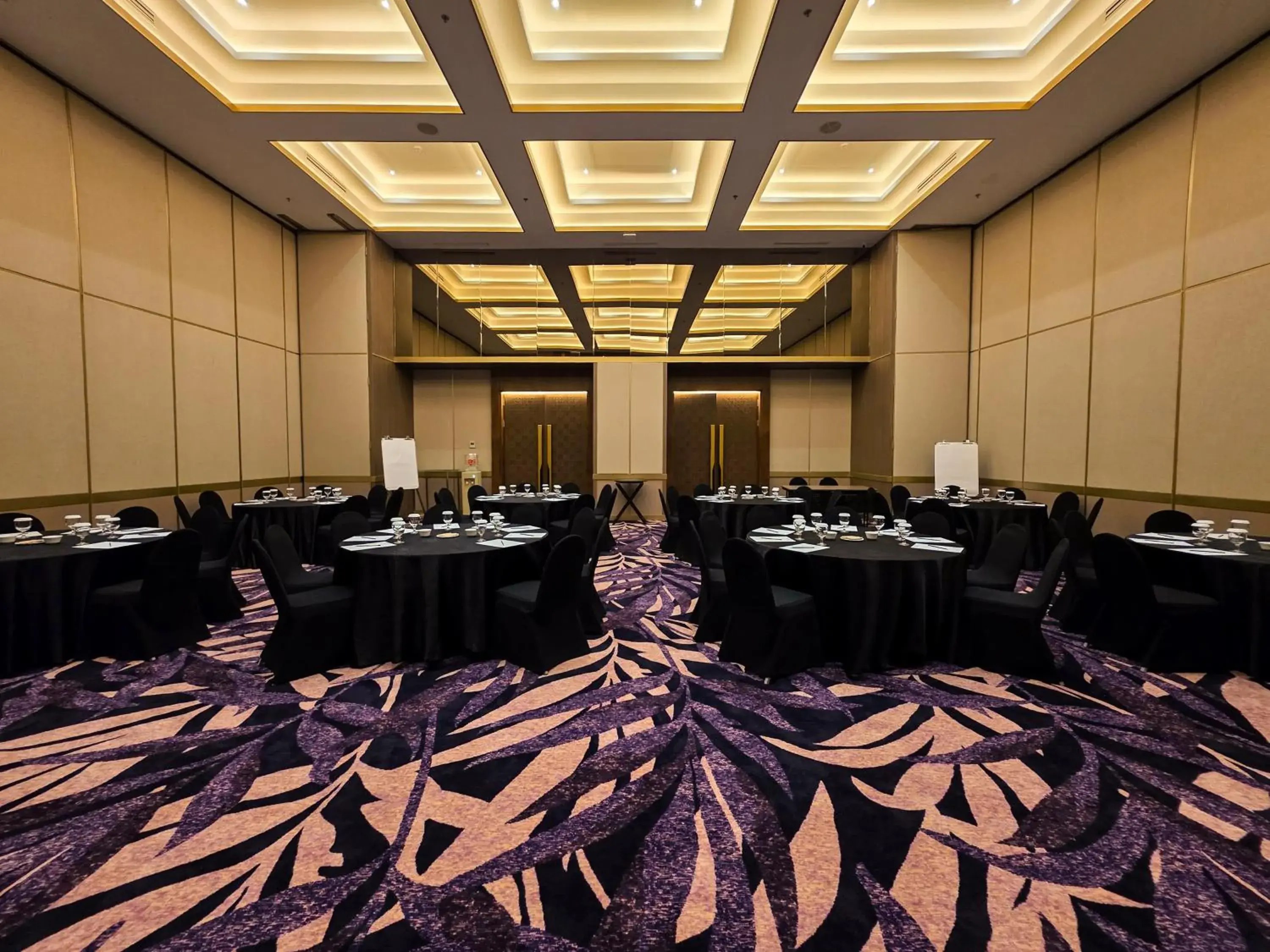 Property building in The Grand Platinum Jakarta Property building in The Grand Platinum Jakarta