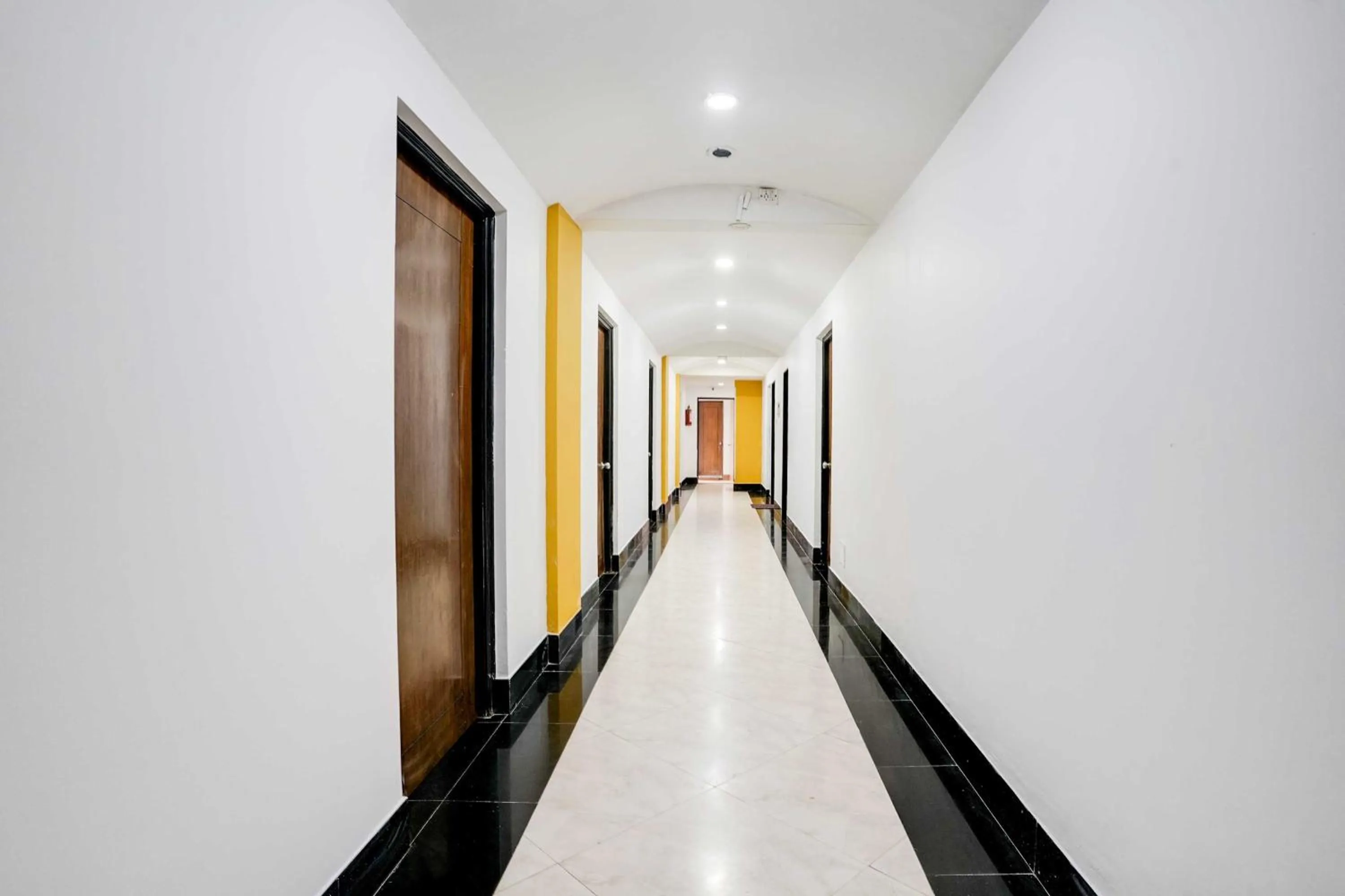 Lobby or reception in Townhouse Oak Margao Market