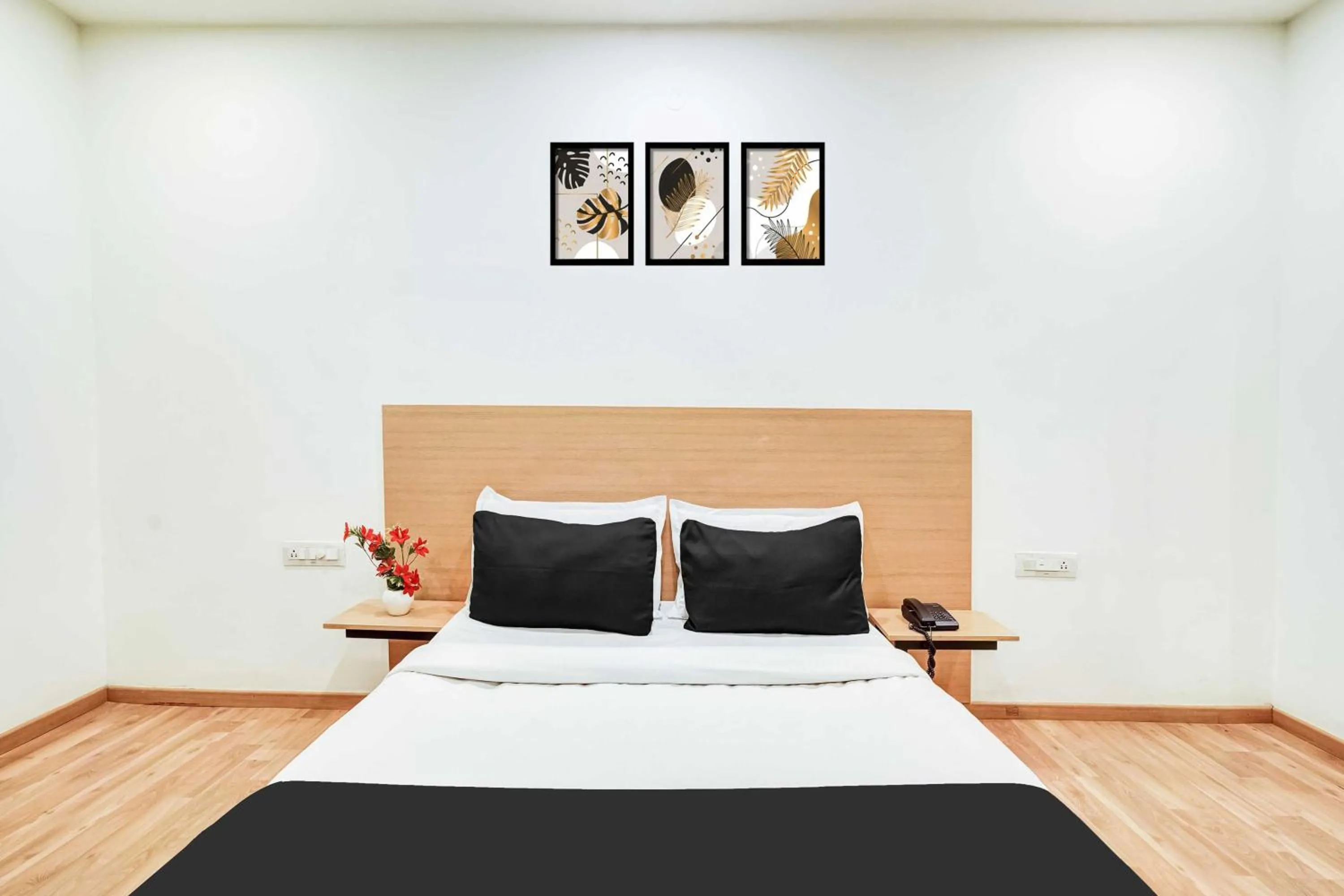 Townhouse Oak Bangalore Vajarahalli Metro Station