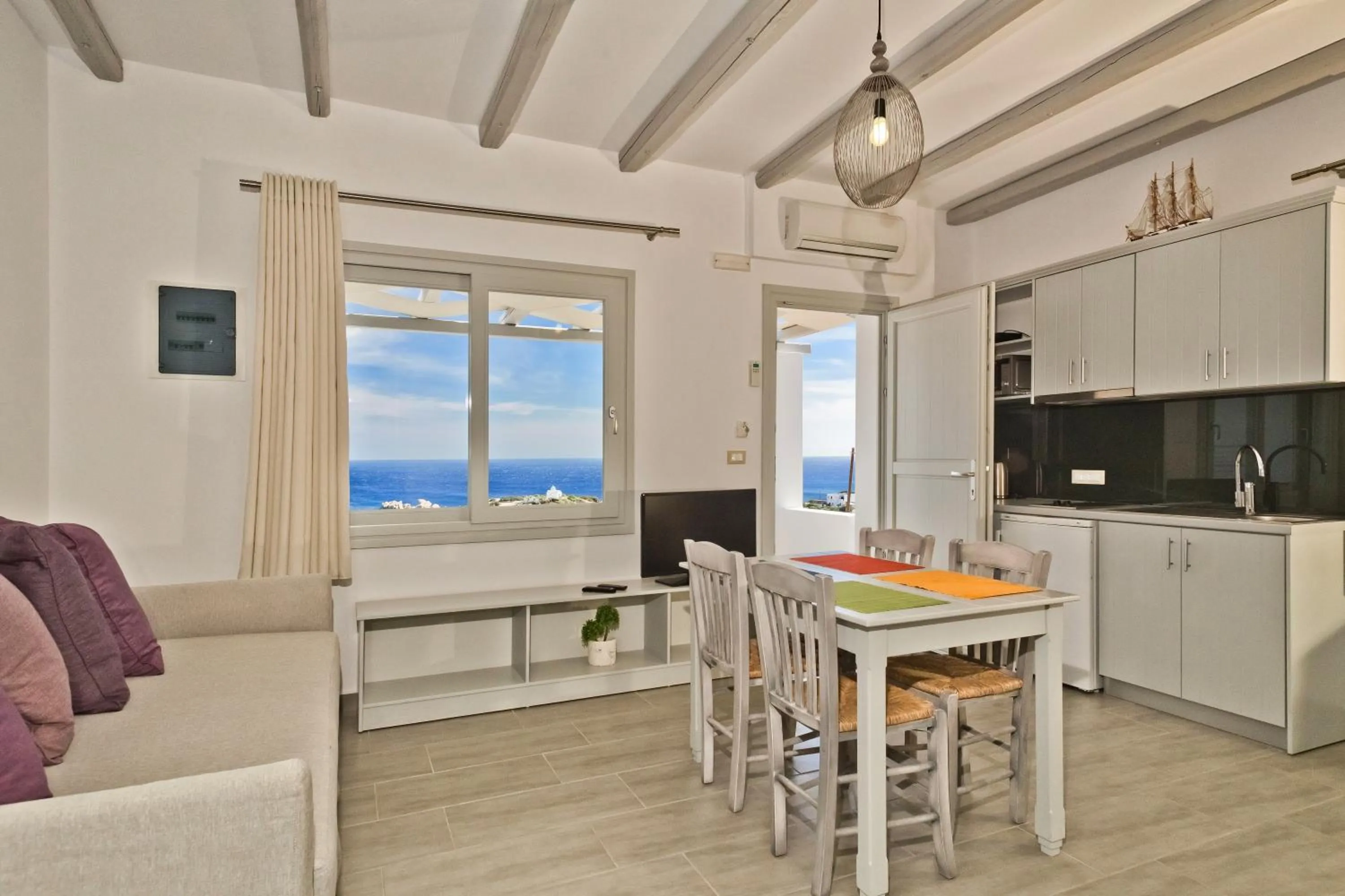 Living room in Alsalos villas