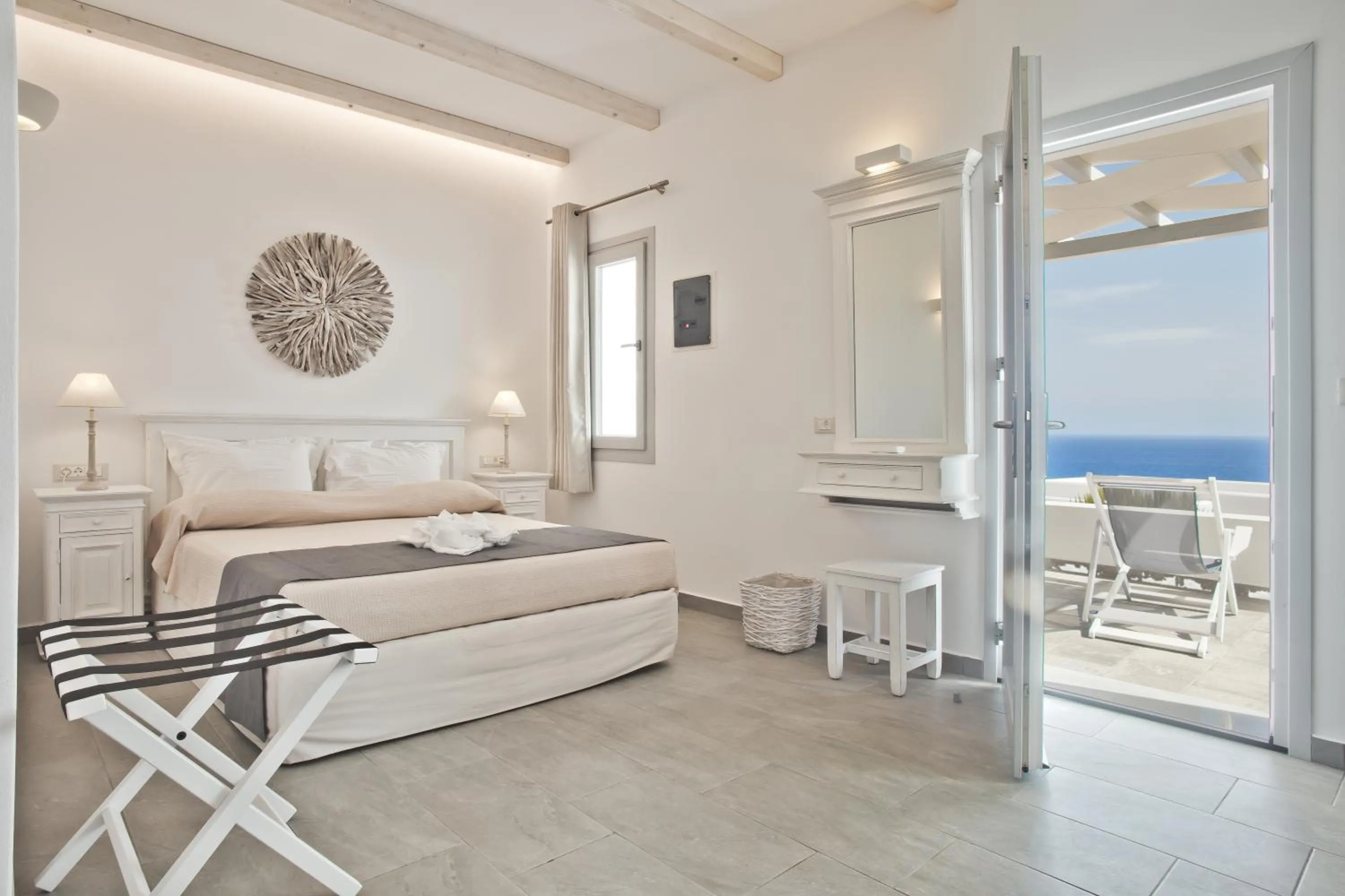Bed in Alsalos villas