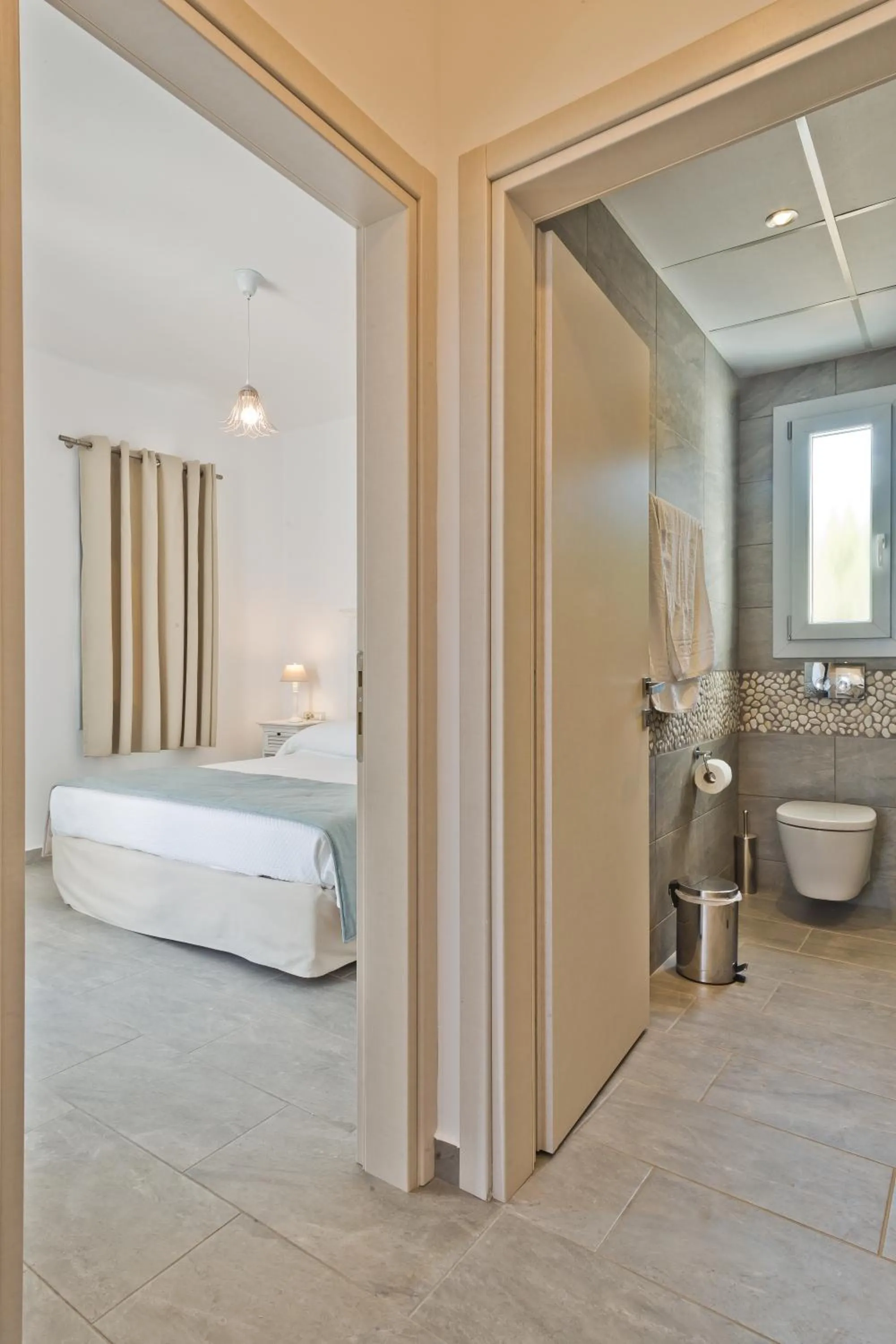 Bed in Alsalos villas
