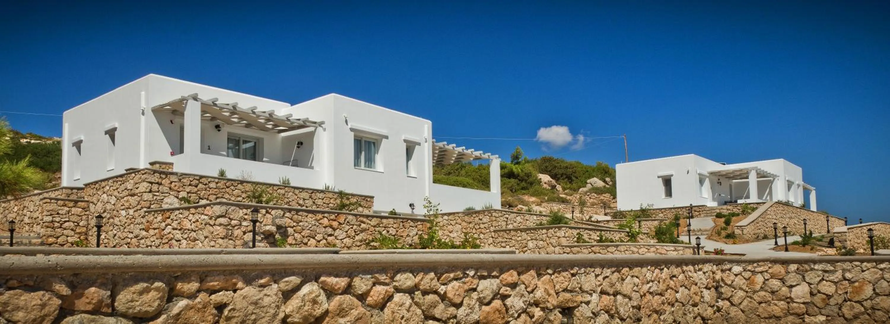 Property building in Alsalos villas