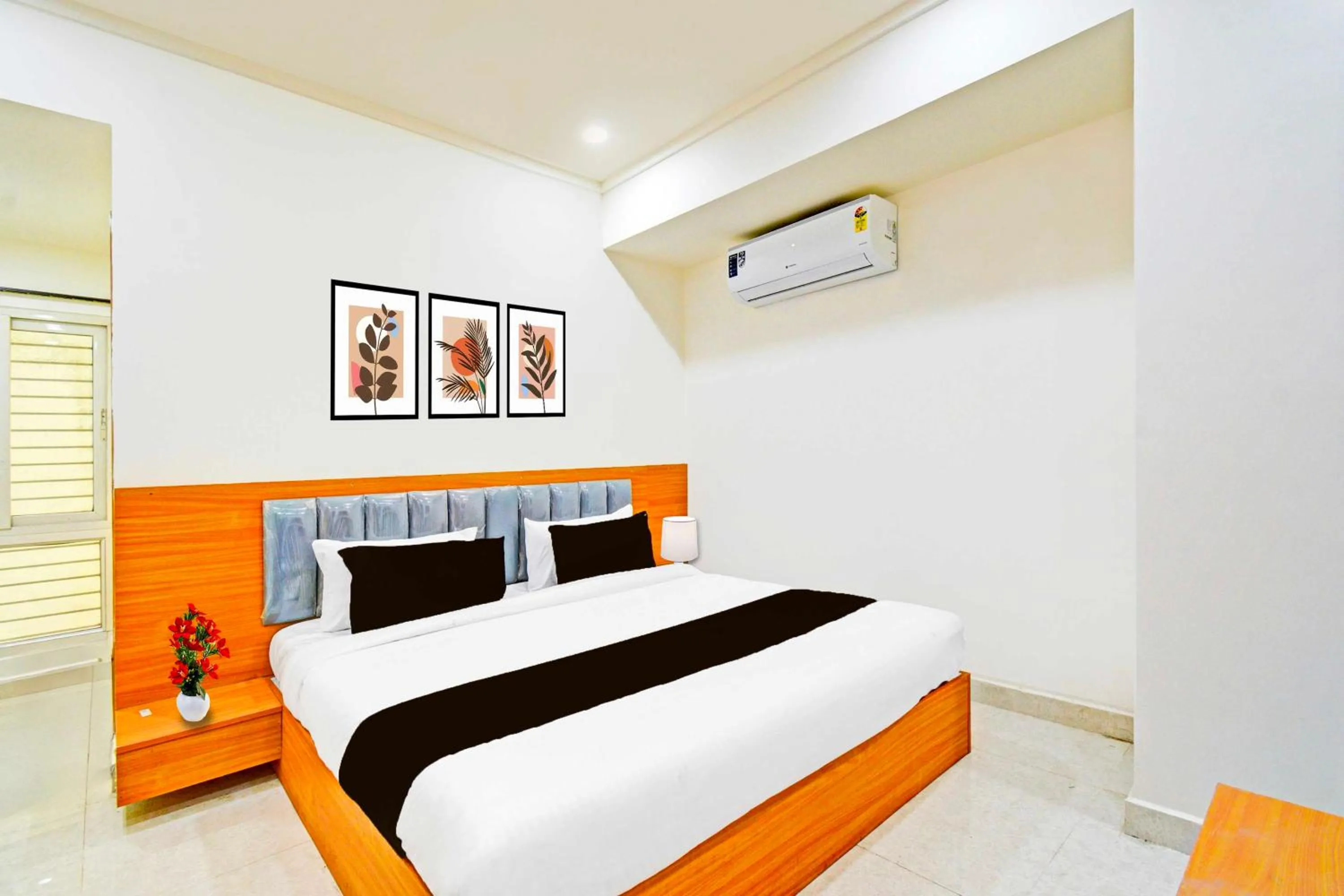 Collection O Santosh Nagar Hyderabad