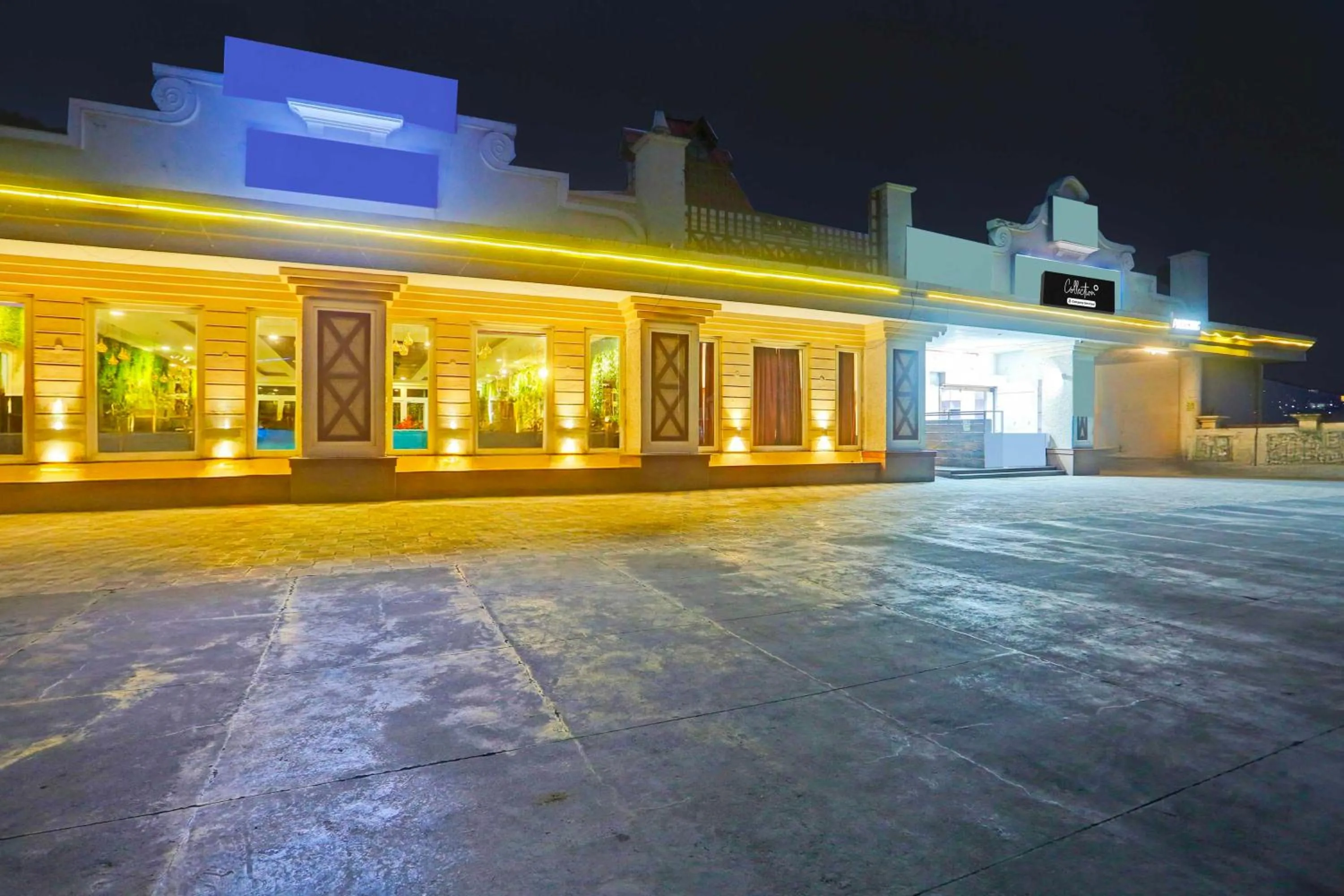 Facade/entrance in Collection O Shimla Bus Terminal