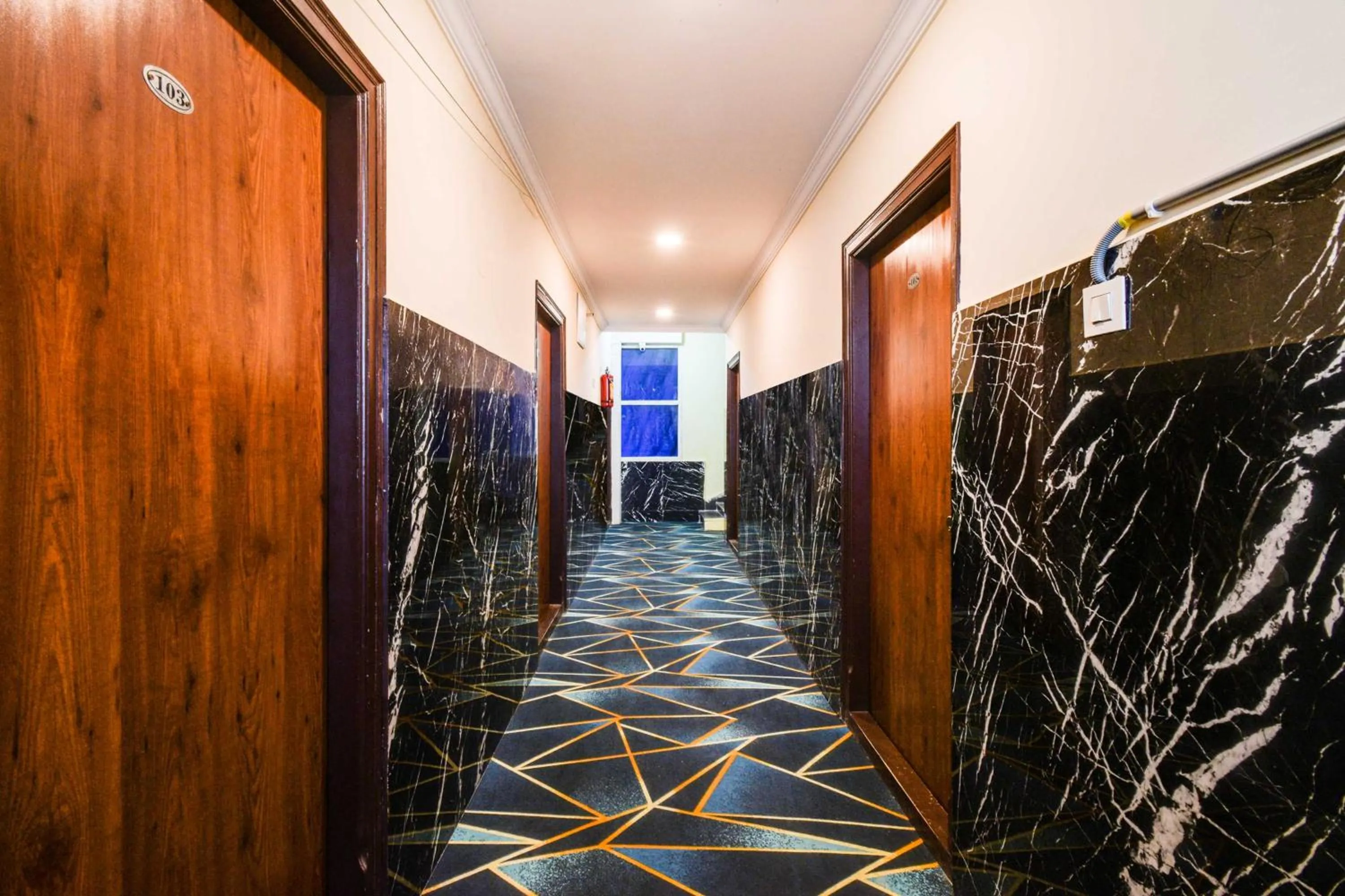 Lobby or reception in Townhouse Oak Shamshabad Paradise