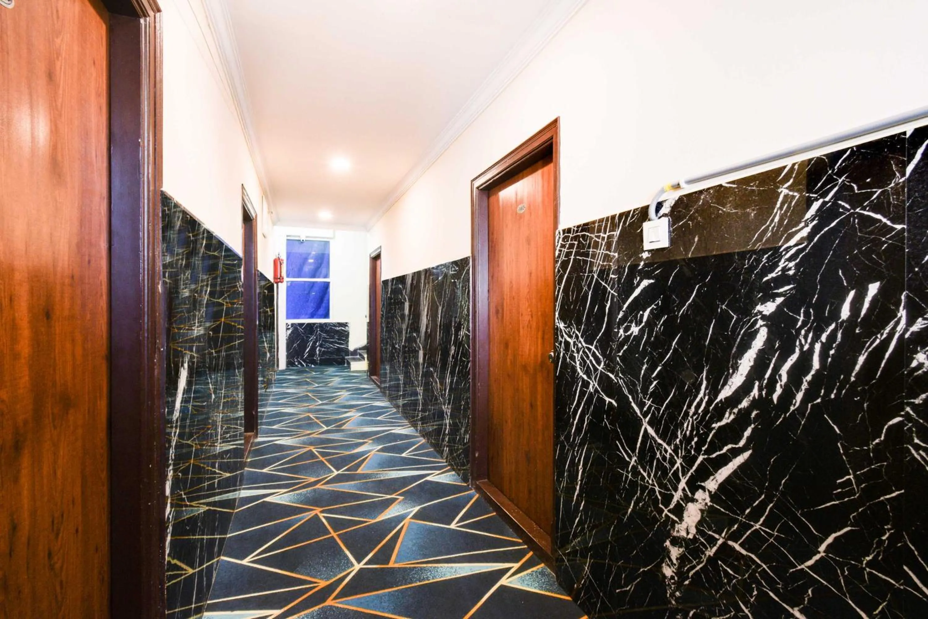 Lobby or reception in Townhouse Oak Shamshabad Paradise