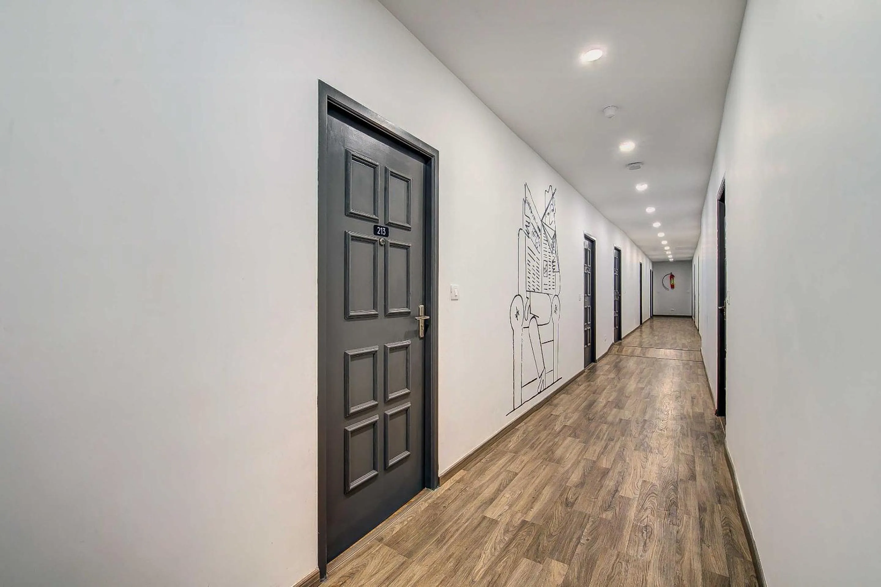 Lobby or reception in Collection O Tynampet Metro Station