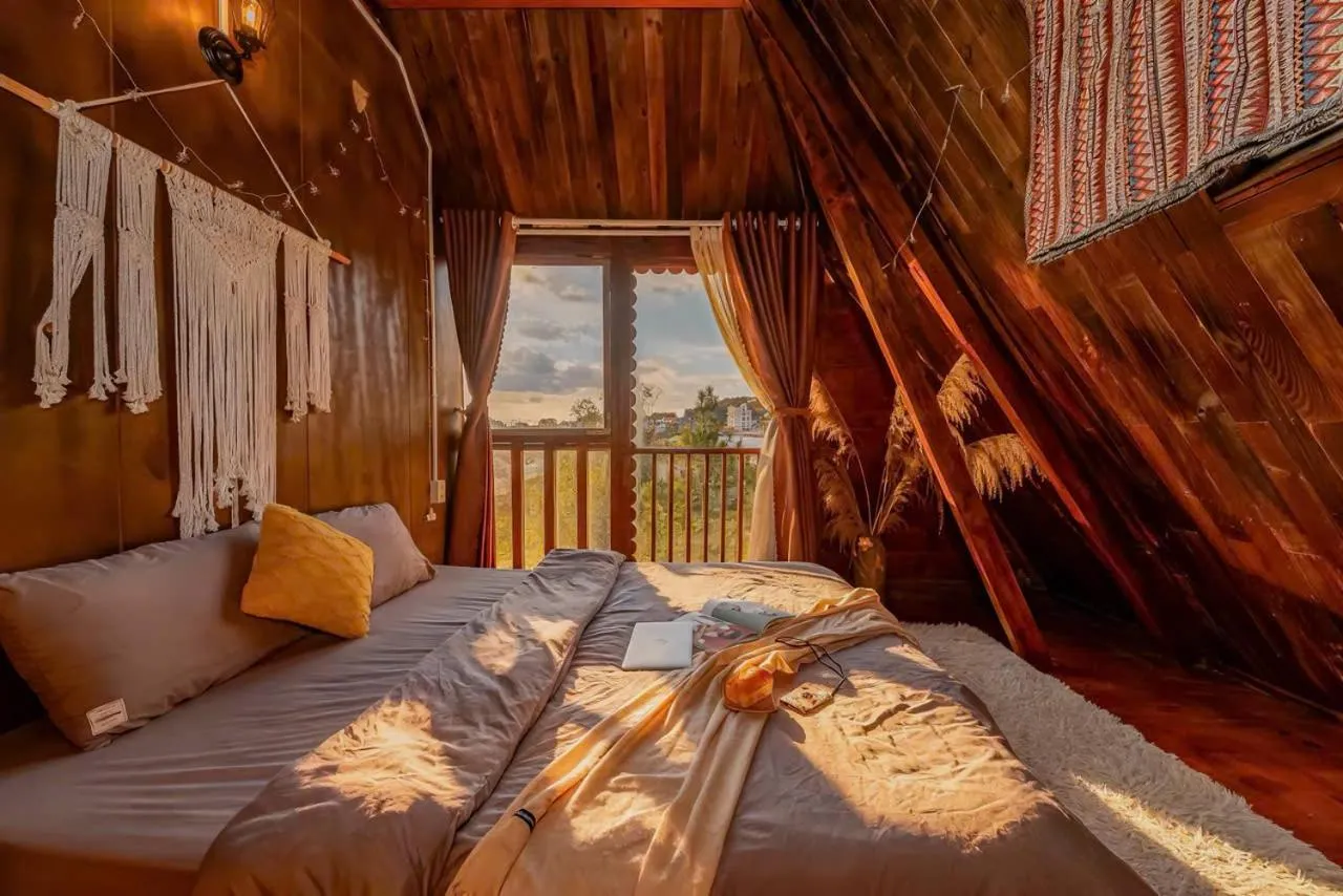 Bed in Zen Homestay Đà Lạt